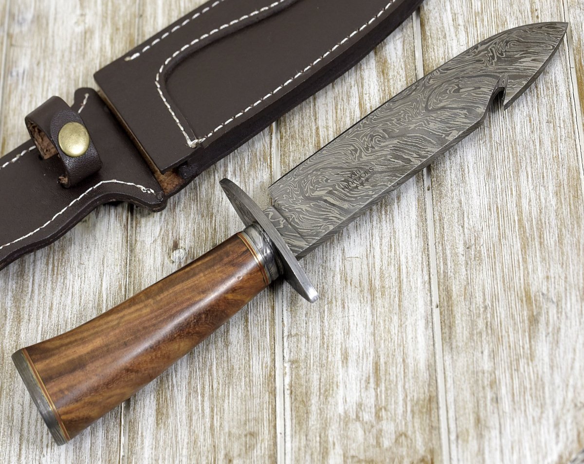 Premium Damascus Steel Bowie Knife with Exotic Rosewood Handle - Hunting, Camping & Outdoor Survival Tool - Perfect for Bushcraft, Tactical Use & Collectors