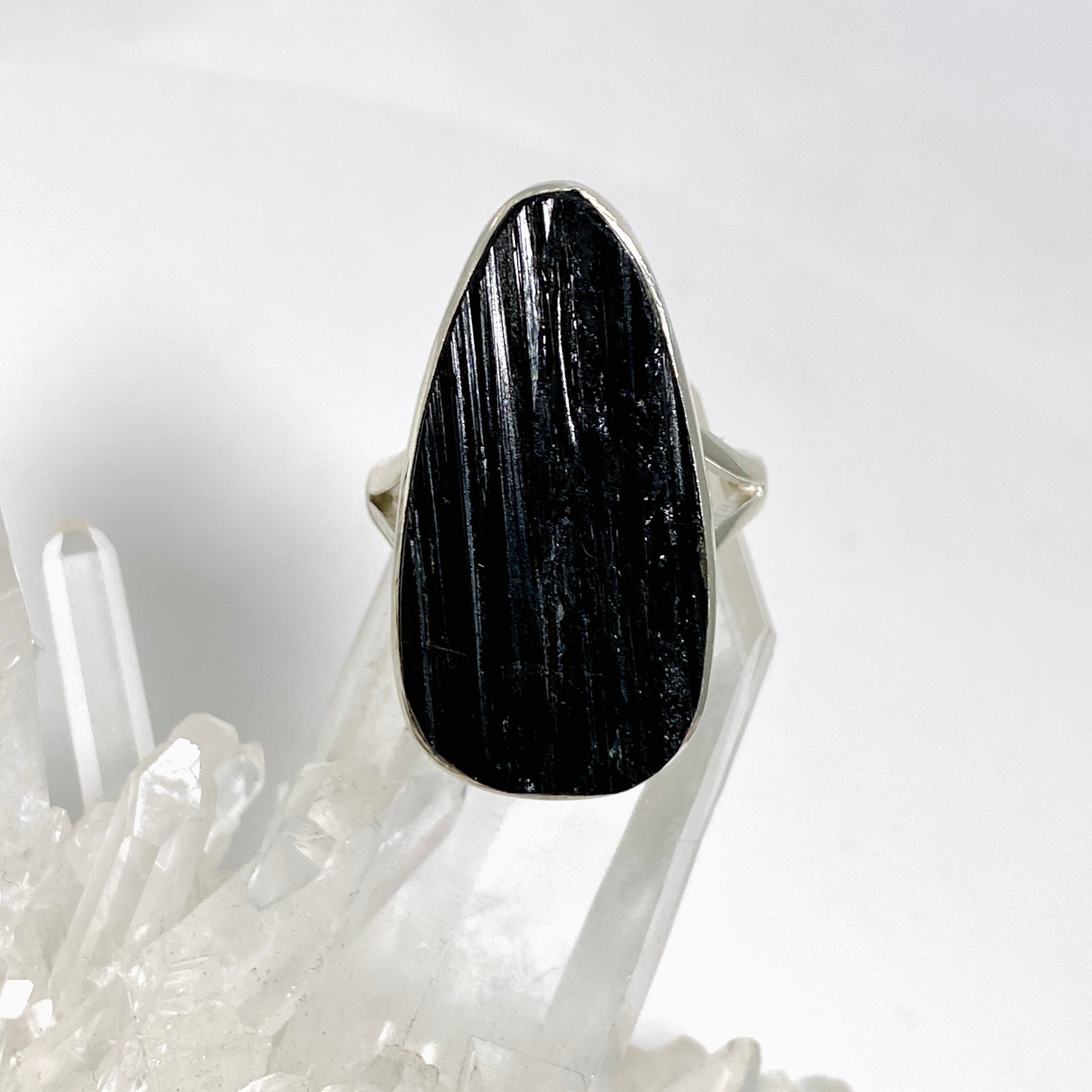 Black Tourmaline Teardrop Raw Split Band Ring Size 9 KRGJ3275 - Natural Stone Jewelry for Women, Handmade Boho Wedding Ring, Perfect for Spiritual Healing & Energy Protection