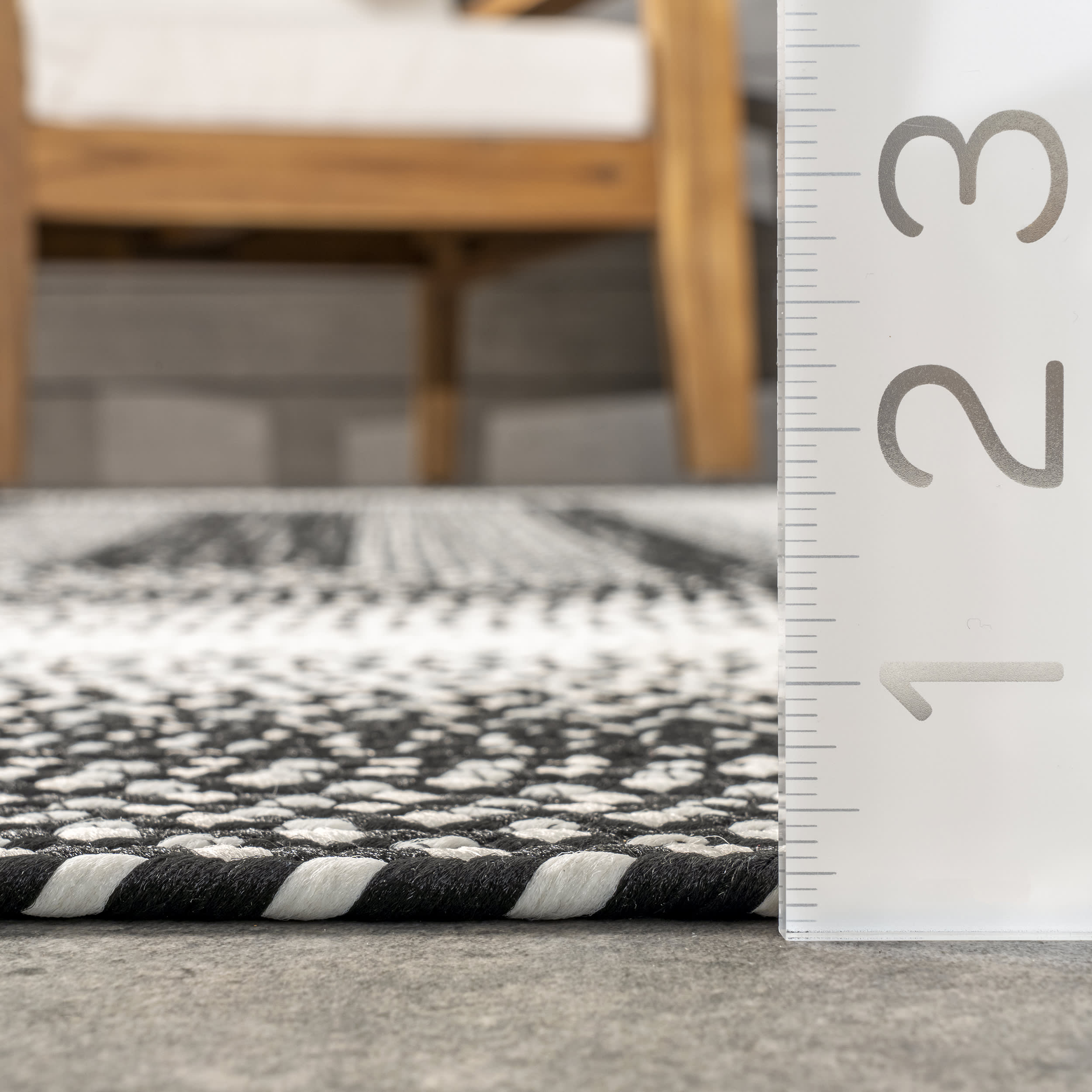Emery Ombre Indoor/Outdoor Rug - Black & Gray Gradient Non-Slip Area Carpet for Living Room, Bedroom, Patio, Deck - Waterproof & Durable Floor Mat for Home Decor