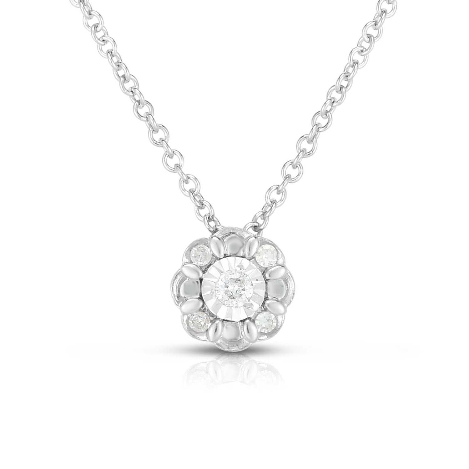 Exquisite Scalloped Diamond Necklace for Women - Elegant 14K Gold Pendant with Sparkling Stones - Perfect for Weddings, Anniversaries & Special Occasions