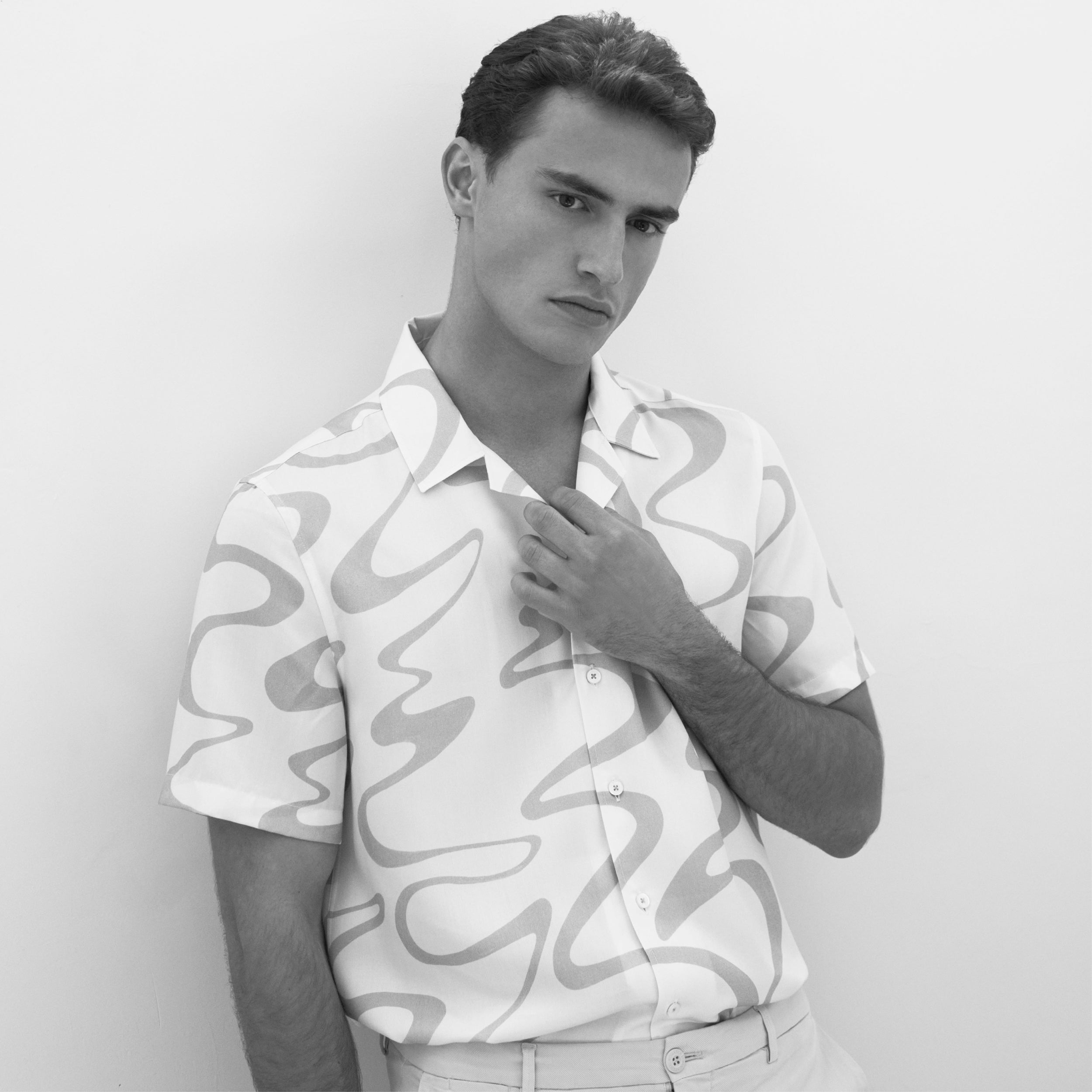 Jackson Abstract Wave Camp Shirt - Stylish Hawaiian Print Short Sleeve Button Up for Men - Perfect for Beach Vacation, Summer Outings & Casual Wear