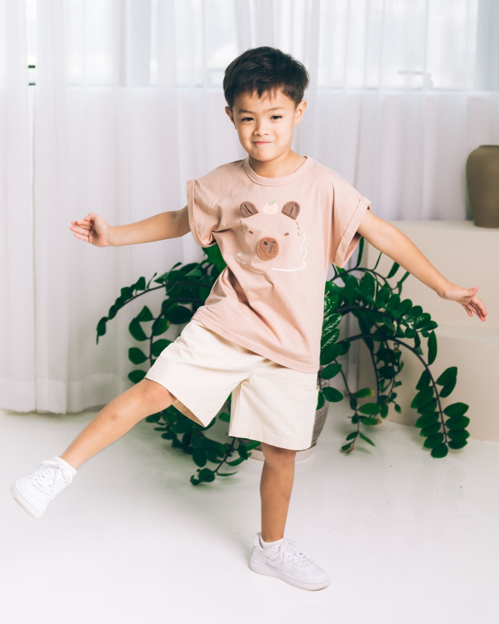 Capybara in Onsen Cute Animal Print Kids Tank Top - Perfect for Summer Playdates & Casual Outings