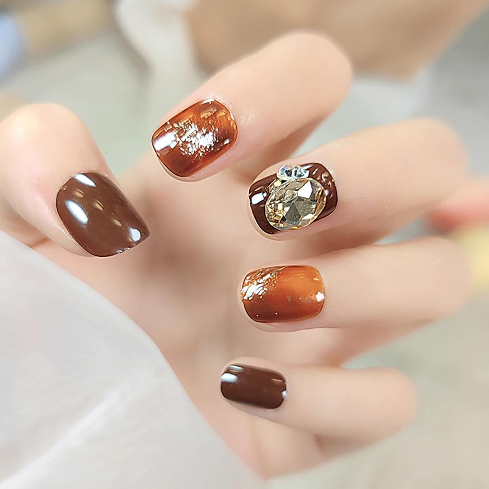 Artquee 24 Pcs Short Press on Nails - Brown Square Fake Nails with Caramel Gem Designs, Reusable Artificial False Nails Kit for Women | Full Cover Stick on Nails for Daily Wear, Parties & Special Occasions