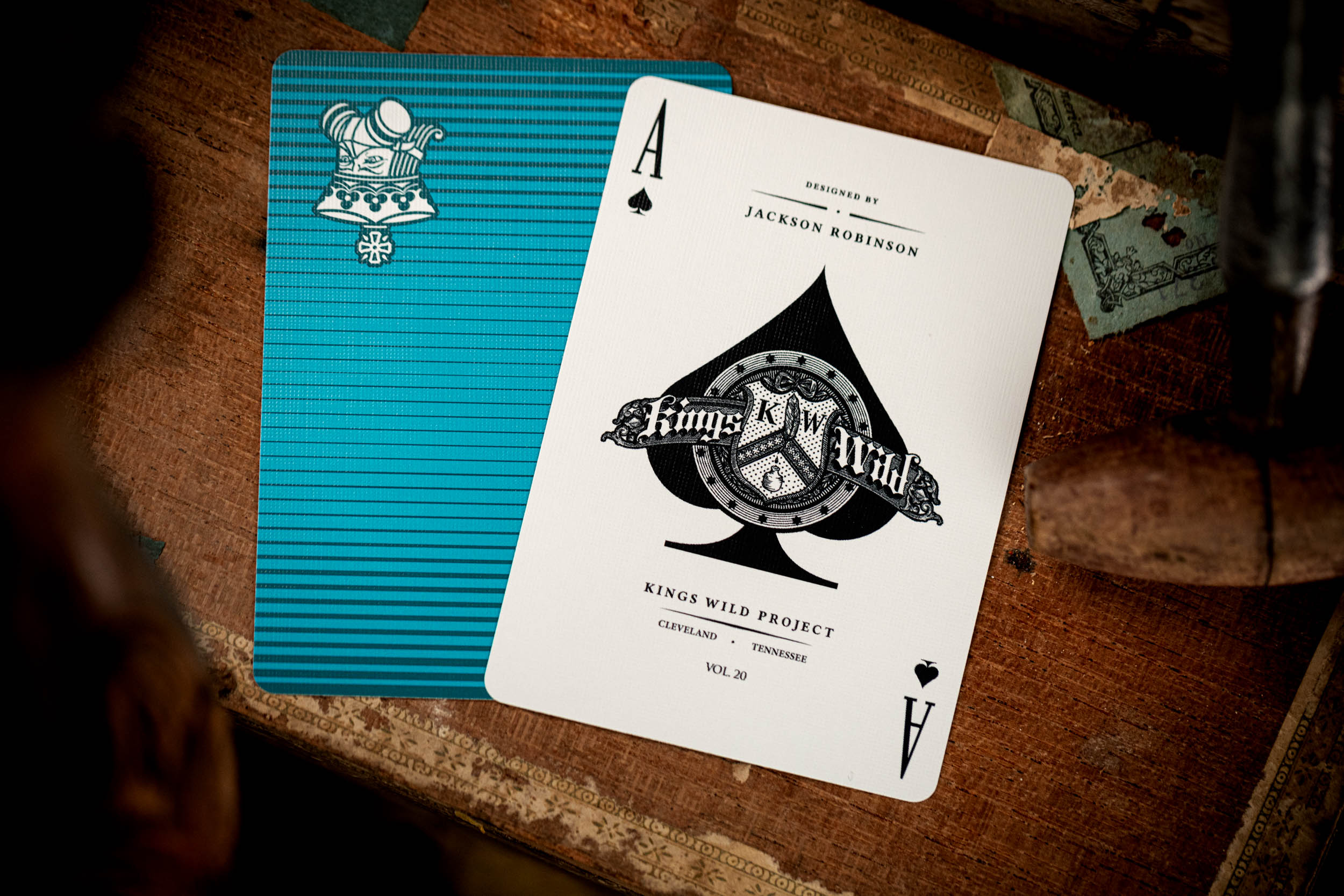 Premium Luxury Playing Cards - Table Players Vol. 20 | Poker, Blackjack, Magic Tricks & Casino Night Entertainment