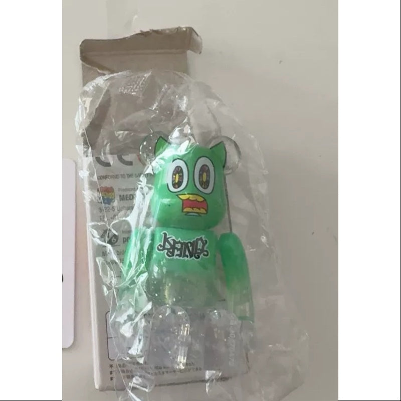 Bearbrick Series 47 ARTIST Keny 100% Collectible Vinyl Figure - Limited Edition Japanese Designer Toy for Display & Gift Giving