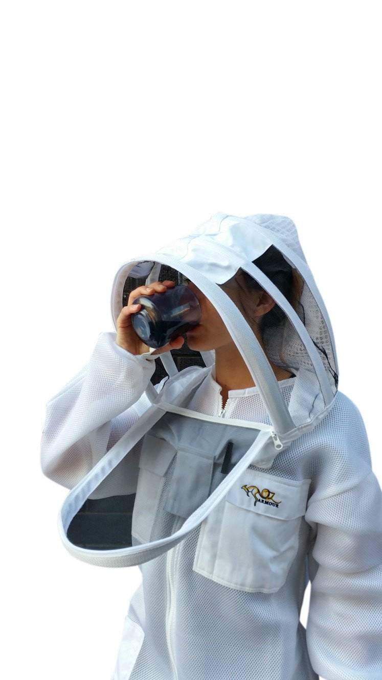 OZ ARMOUR Beekeeping Suit - Ventilated Super Cool Air Mesh Beekeeper Costume Kit with Fencing Veil | Professional Beekeeping Gear for Hive Inspection & Honey Harvesting