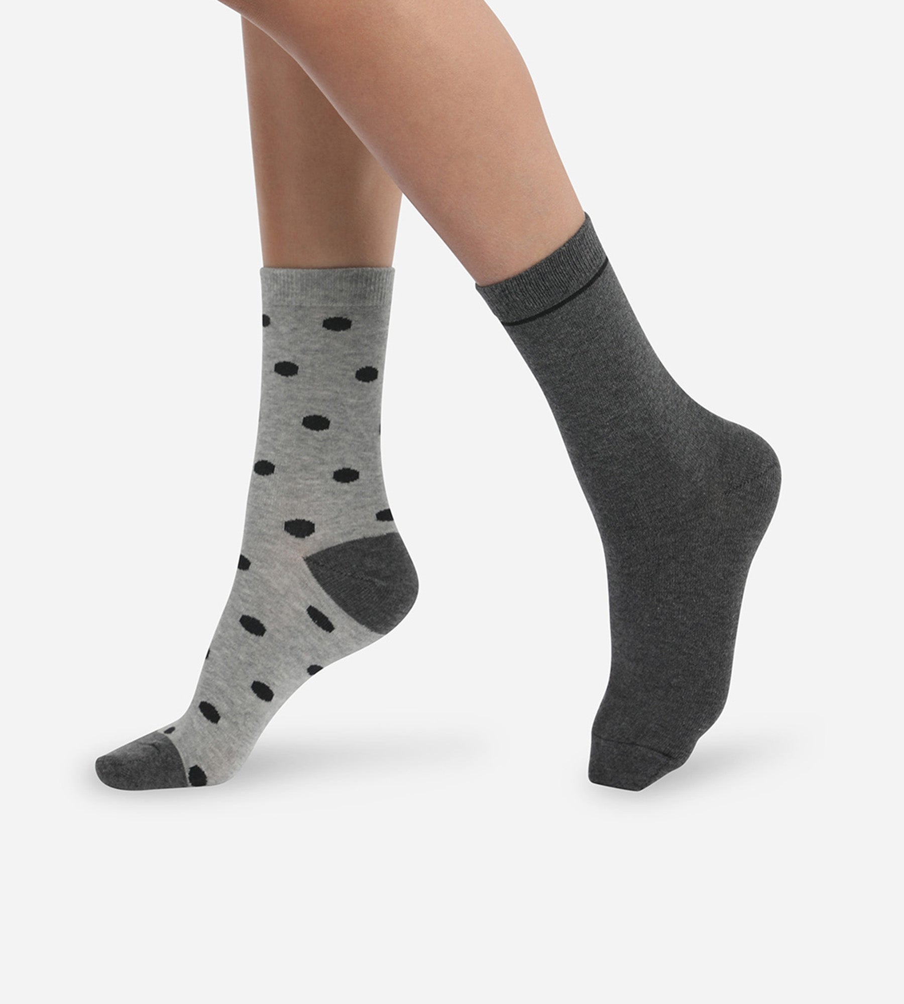 Women's Cotton Socks with Large Polka Dots - Pack of 2 Pairs (Size D) - Comfortable Casual & Work Socks for Everyday Wear, Office, and Home
