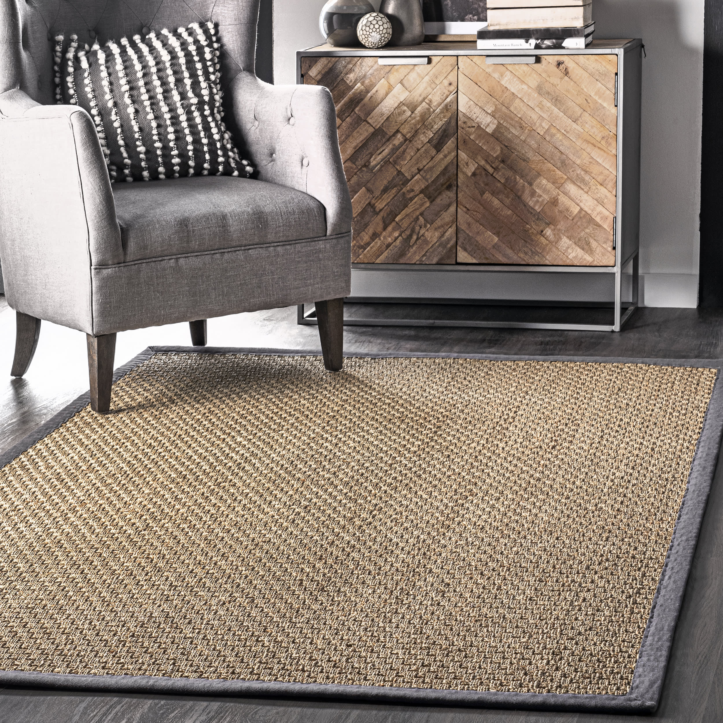 Checker Weave Seagrass Rug - Natural Dark Grey Braided Floor Mat for Living Room, Bedroom & Boho Home Decor | Eco-Friendly & Durable