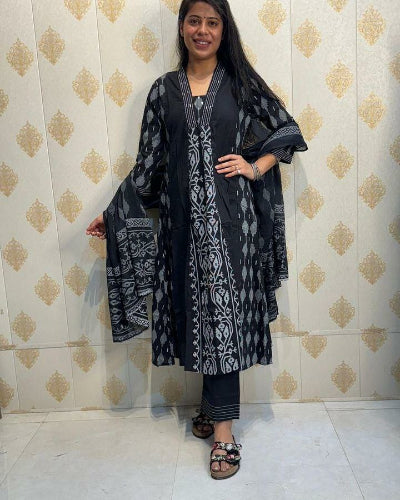 Stylish Black Cotton Mill Print Anarkali Suit Set for Women | Elegant Indian Ethnic Wear | Perfect for Weddings, Festivals & Special Occasions