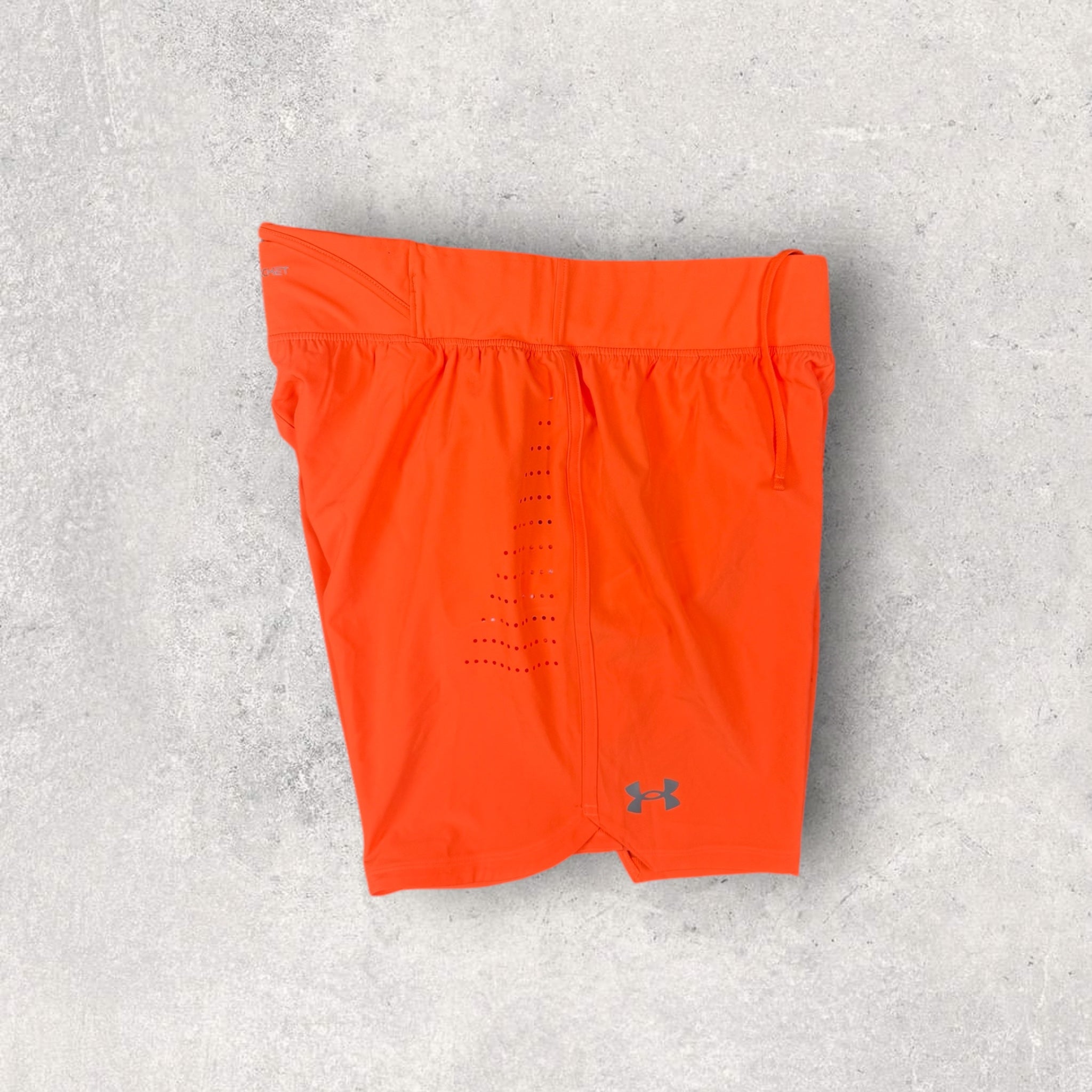 UNDER ARMOUR SPEEDPOCKET 7 Running Shorts for Men - Breathable Quick-Dry Athletic Shorts with Pockets, Orange | Perfect for Gym Workouts, Jogging & Outdoor Sports