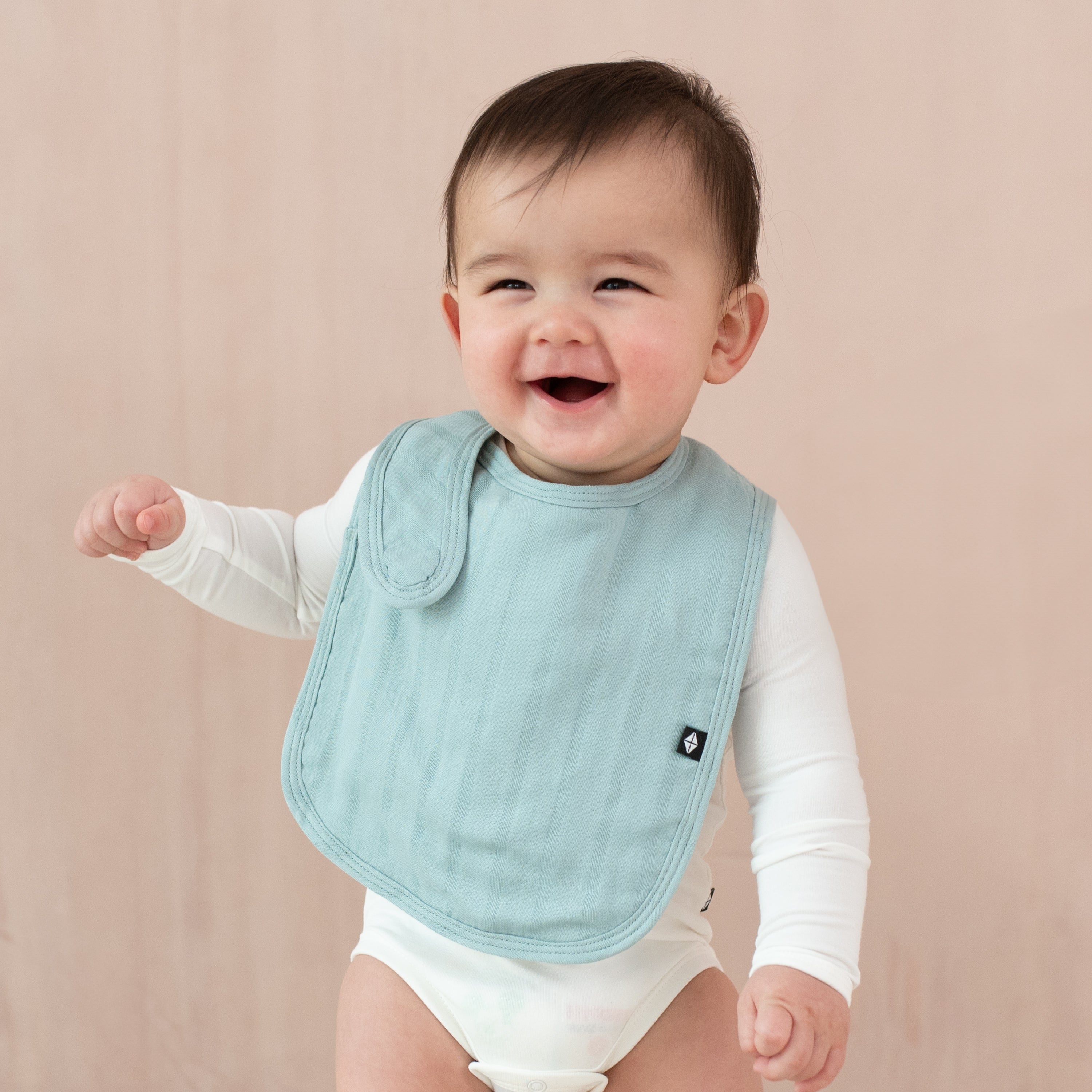 Organic Bamboo Muslin Baby Bib - Soft, Absorbent & Eco-Friendly Drool Bib for Infants & Toddlers - Perfect for Feeding, Teething & Everyday Use