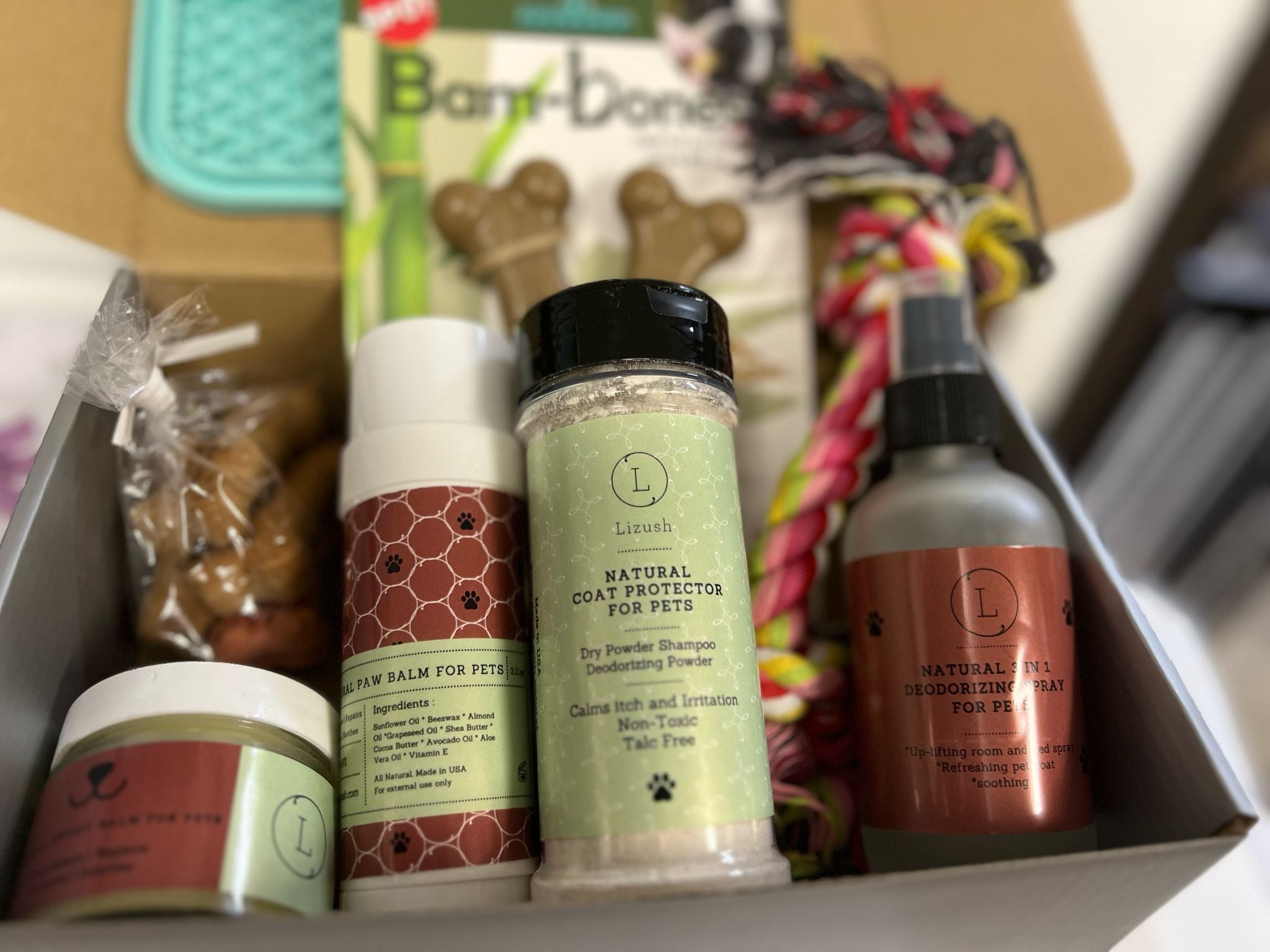 **All Natural Pet Wellness Kit – Organic Soothing Balms & Herbal Coat Powder for Dogs & Cats | Perfect Pet Pampering Gift Box for Relaxation & Skin Care**    *(Use Case: Ideal for pet owners seeking natural solutions to soothe dry skin, reduce itching, and promote a healthy coat—great for birthdays, holidays, or everyday pet care.)*