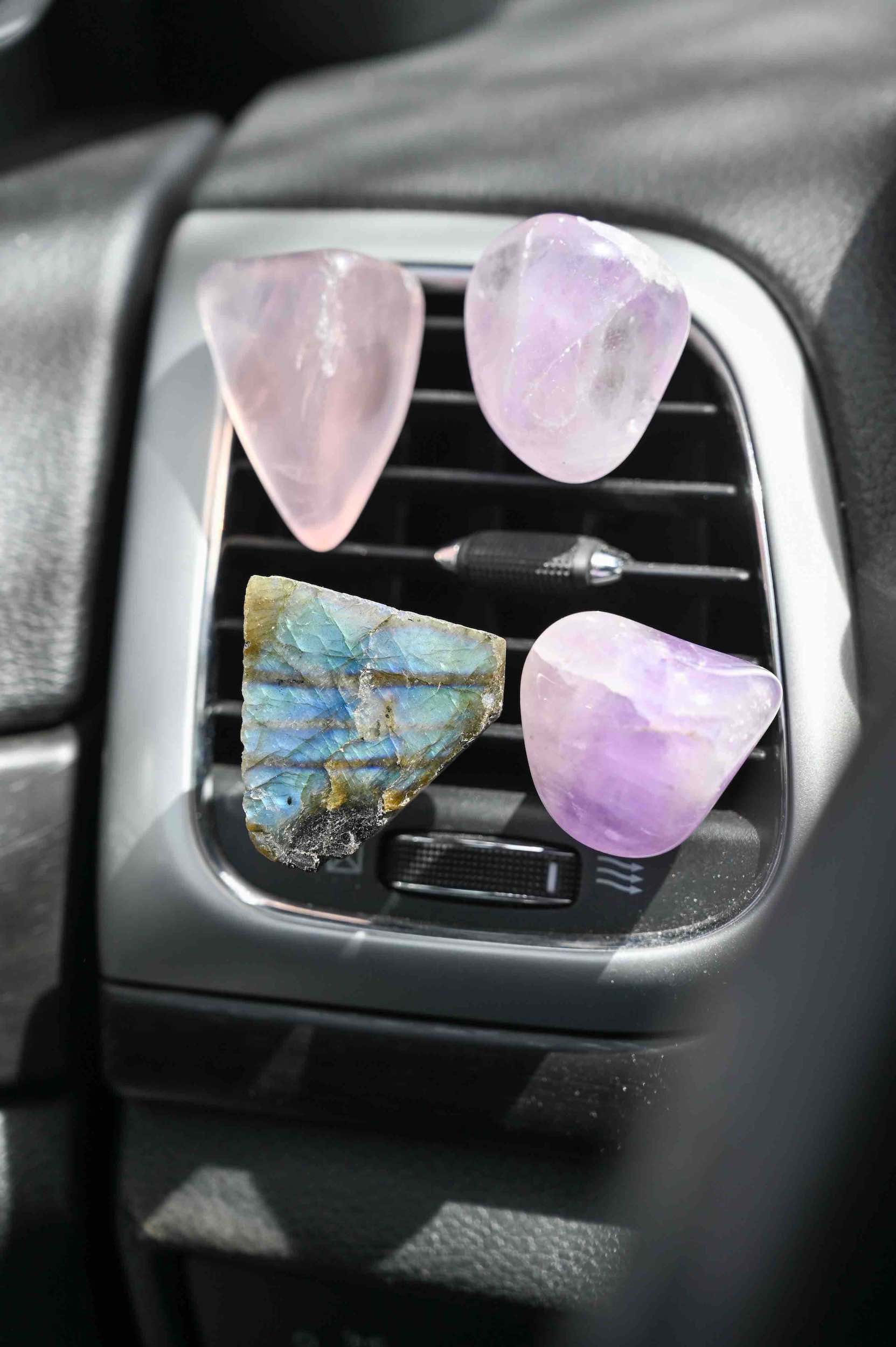 Ride N Style Crystal Car Vent Clips - Elegant Air Freshener Holder for Car, Home & Office - Perfect for Aromatherapy & Fragrance Diffusers