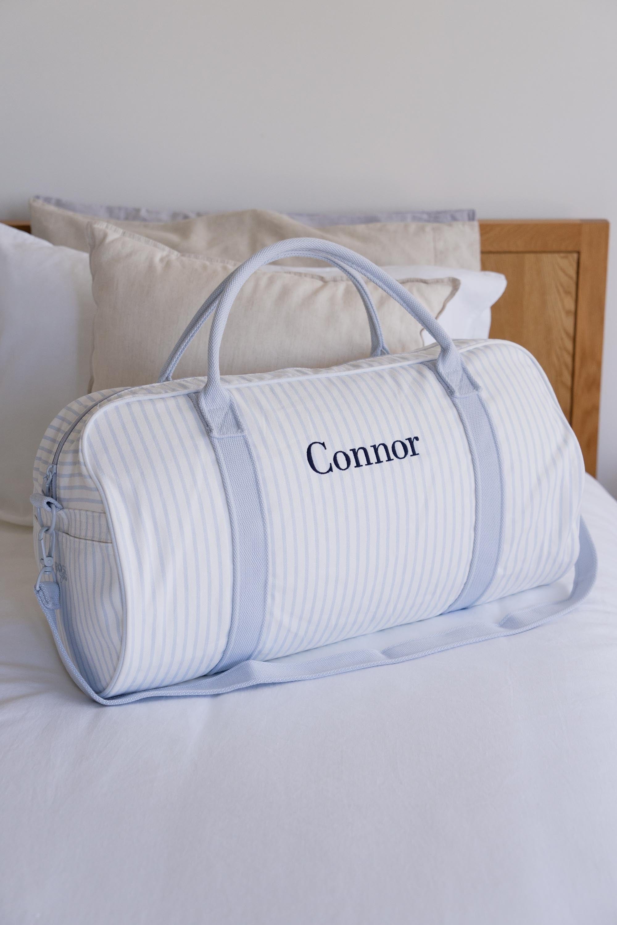 Custom Personalized Duffle Bag with Name - Large Travel Gym Sports Tote for Men & Women - Perfect for Workouts, Weekend Trips & Carry-On Luggage
