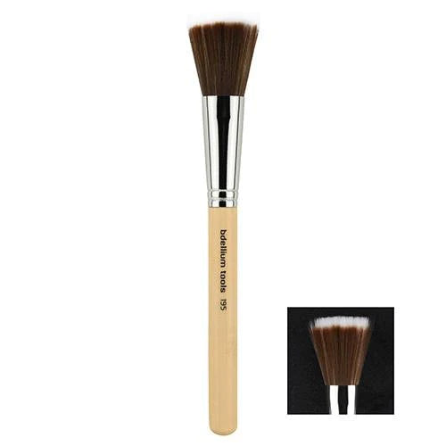 SFX 195 Large Stippling Brush - Professional Makeup Brush for Flawless Foundation & Contouring - Perfect for Beauty Enthusiasts & Makeup Artists