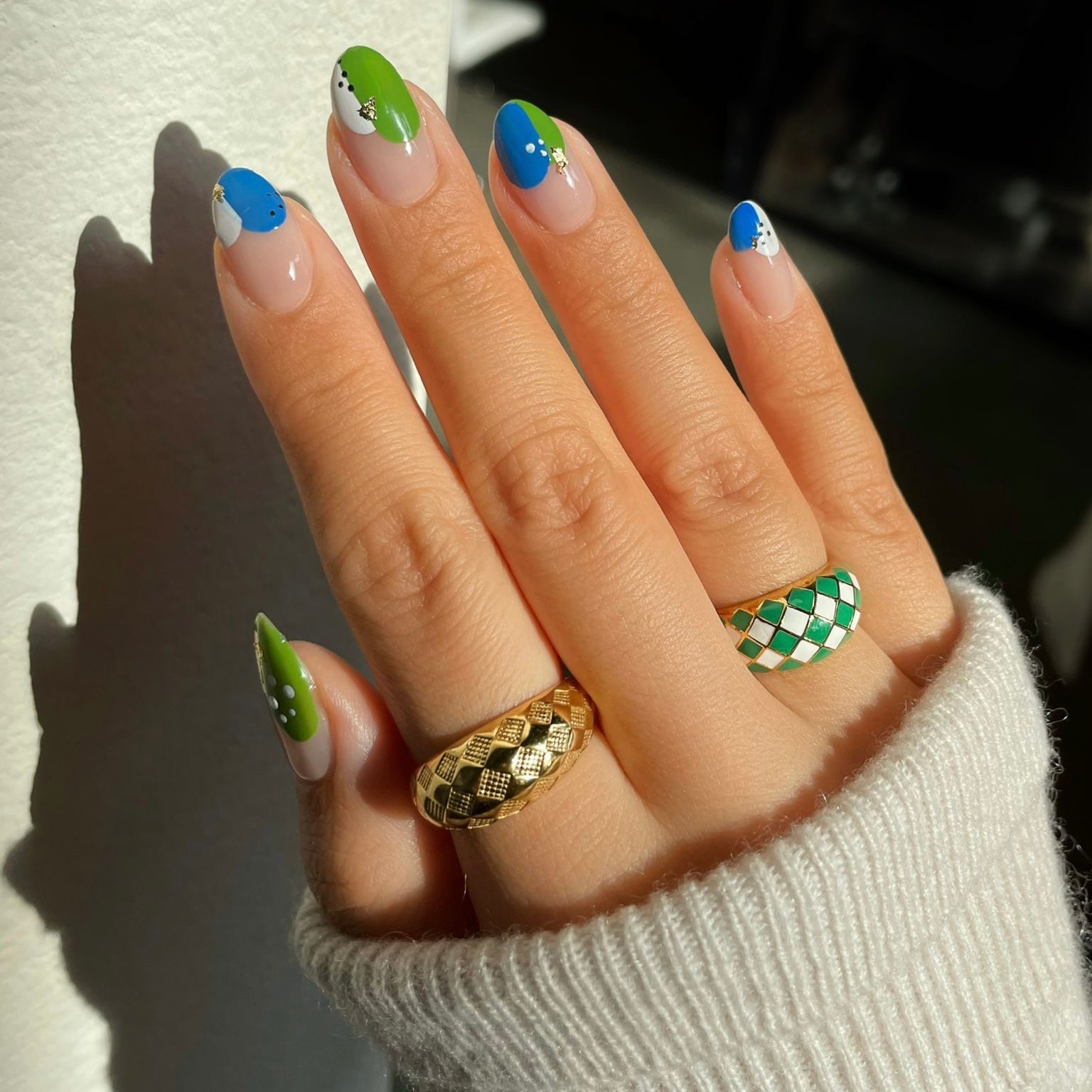 Checker Dome Ring for Women - Vintage Style Adjustable Dome Ring - Fashion Jewelry for Casual Wear, Parties & Special Occasions