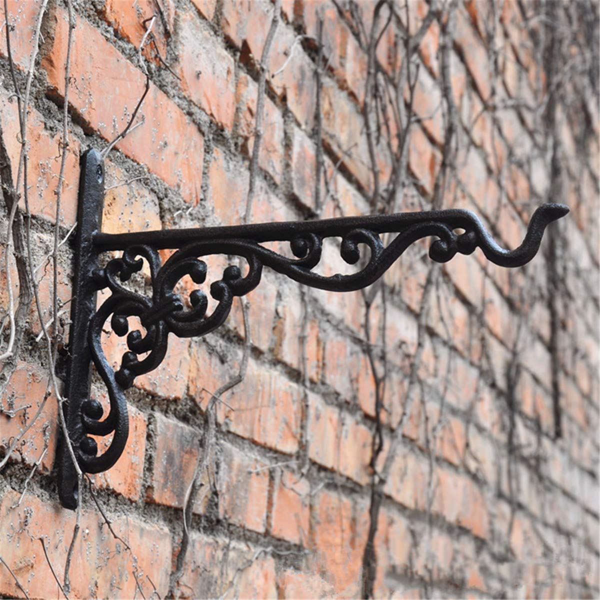 TENGGO Cast Iron Hanging Basket Hook Bracket - Decorative Wall Planter for Garden, Patio & Christmas Decor - Heavy Duty Outdoor Hanging Plant Holder for Flowers, Herbs & Holiday Decorations