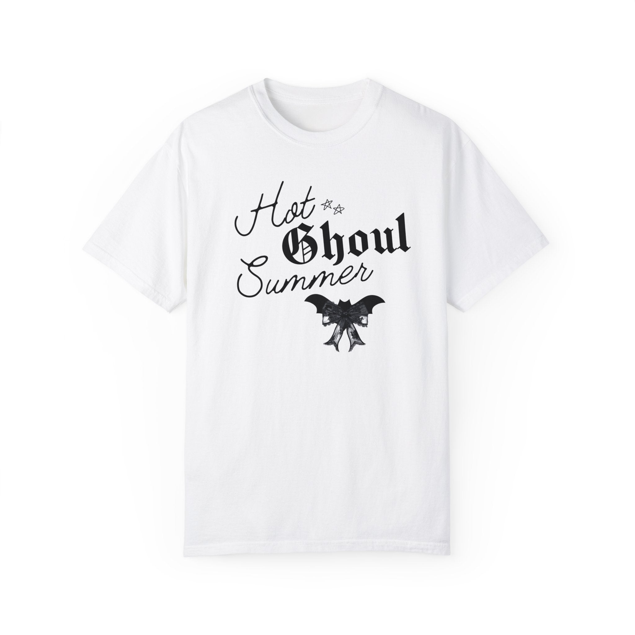 Hot Ghoul Summer Shirt - Trendy Halloween Graphic Tee for Women & Men - Perfect for Spooky Season, Costume Parties & Casual Wear