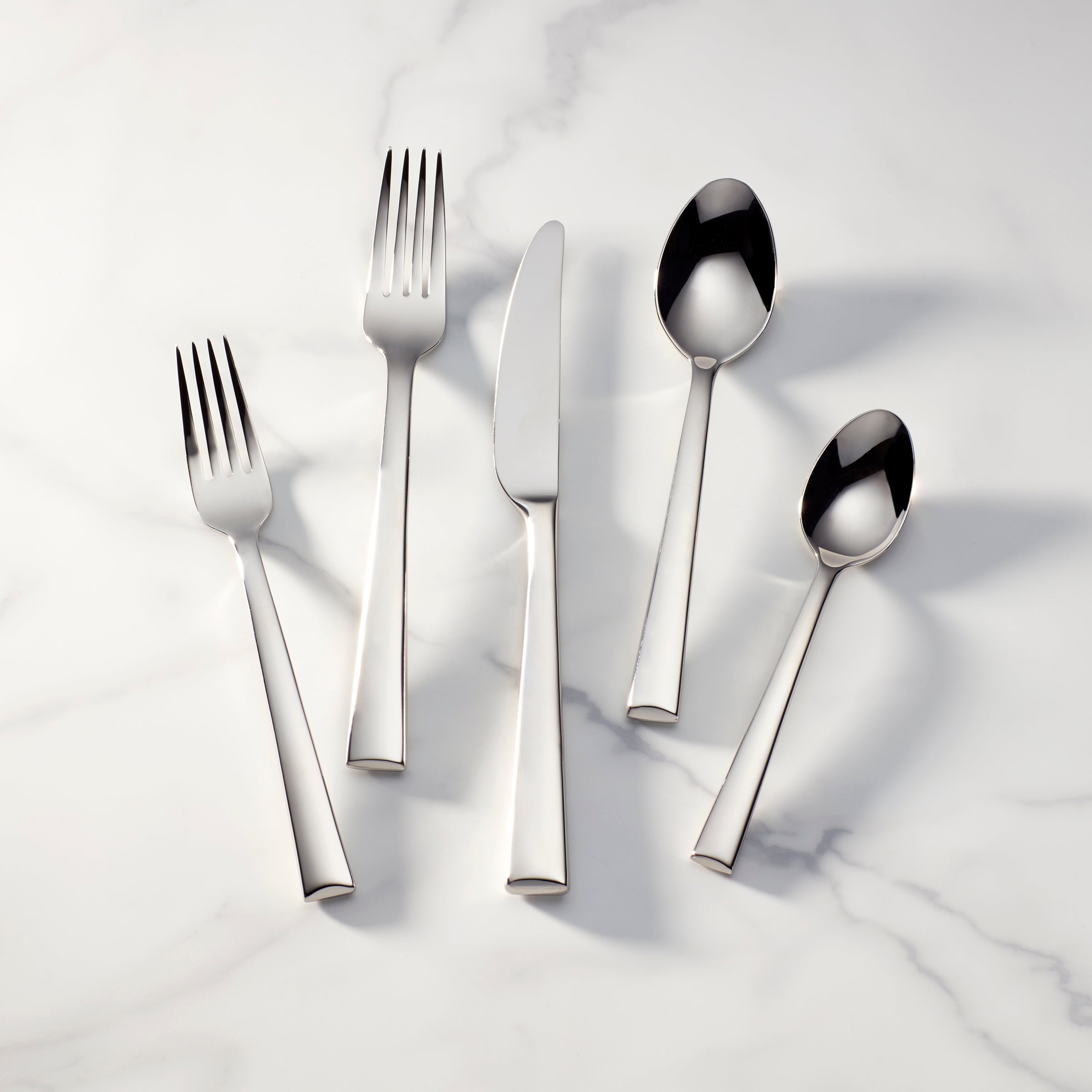 Premium 20-Piece Stainless Steel Flatware Set for Elegant Dining - Perfect for Restaurants, Dinner Parties & Everyday Use