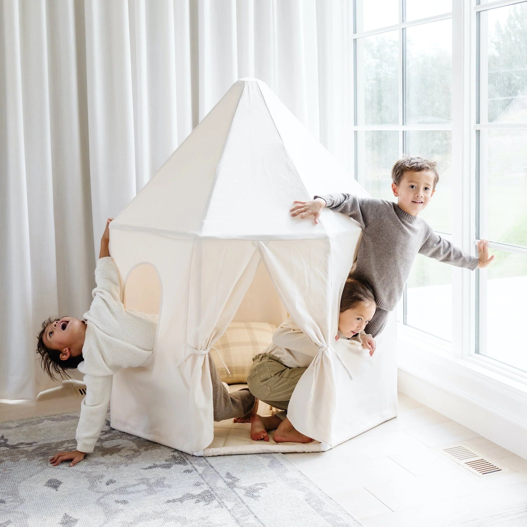 Gathre Play Tent for Kids - Indoor & Outdoor Playhouse with Easy Setup - Perfect for Playrooms, Backyards, and Camping Adventures