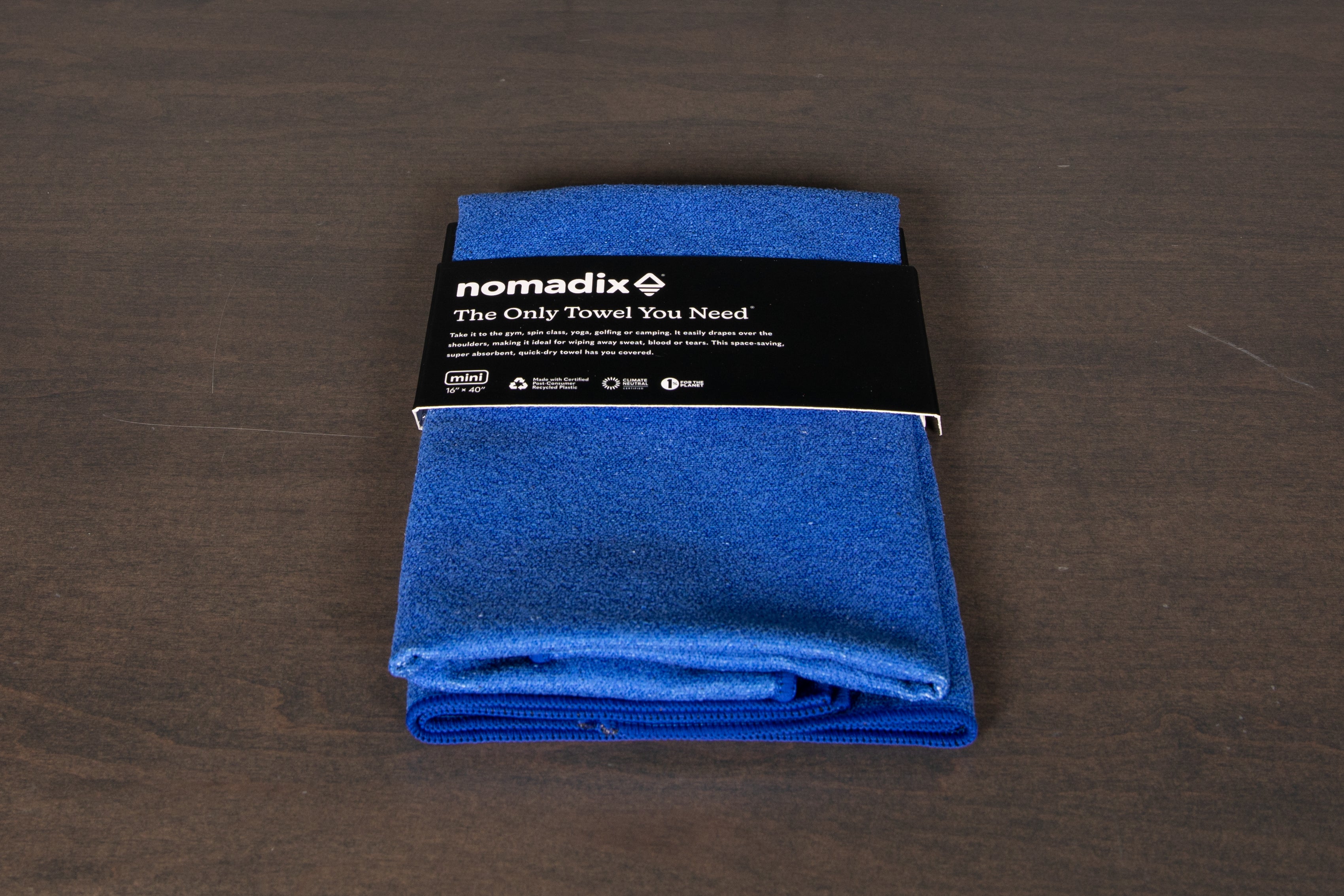 Premium Microfiber Gym Towel - Quick Dry & Absorbent Workout Towel for Fitness, Yoga & Home Gym - Ideal for Gym, Sports & Post-Workout Use