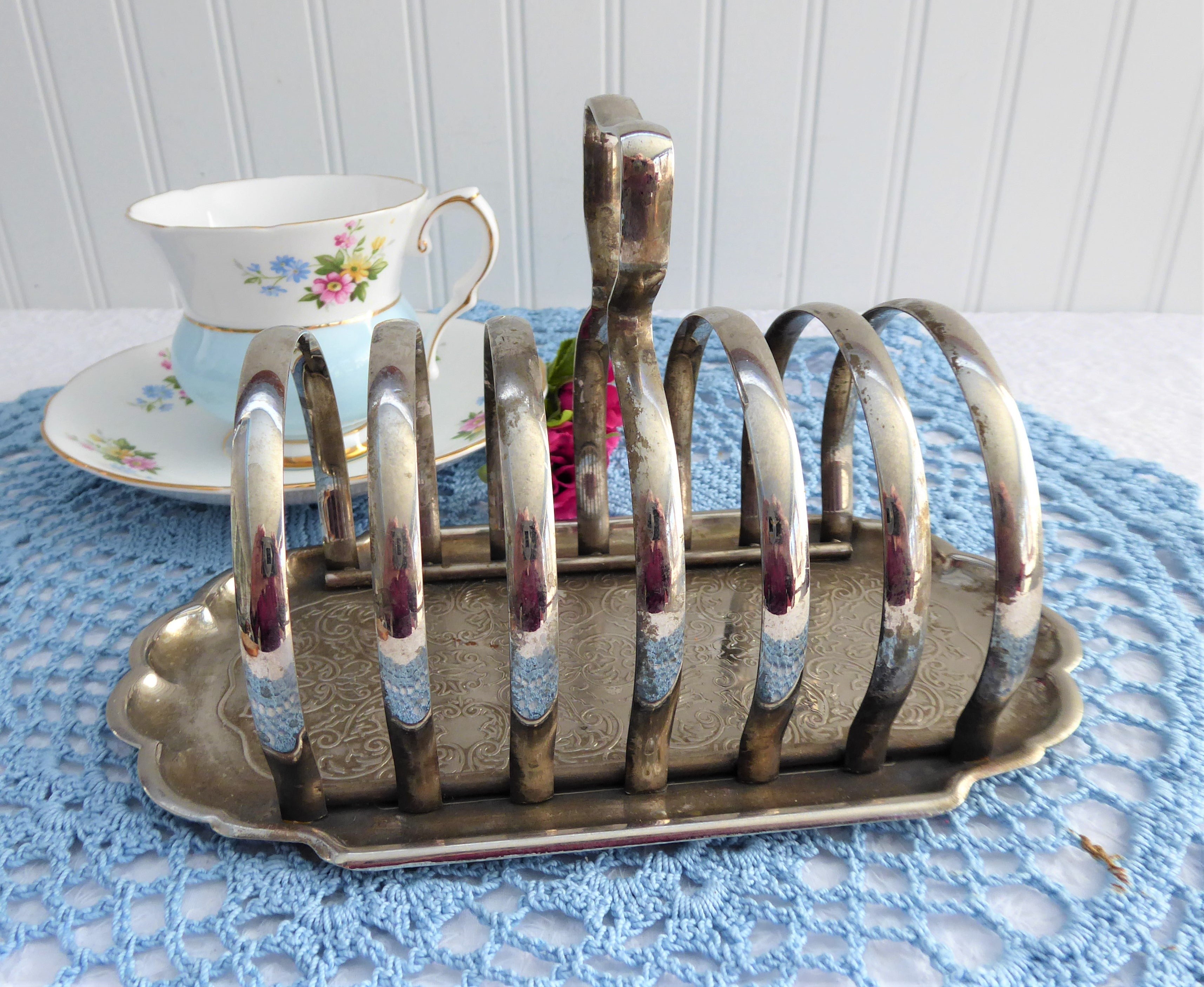 Vintage 1950s Silver Plated Toast Rack - 6 Slice Holder with Attached Crumb Tray - English Style Toast Letter Organizer - Perfect for Breakfast Table, Kitchen Decor & Retro Dining Display