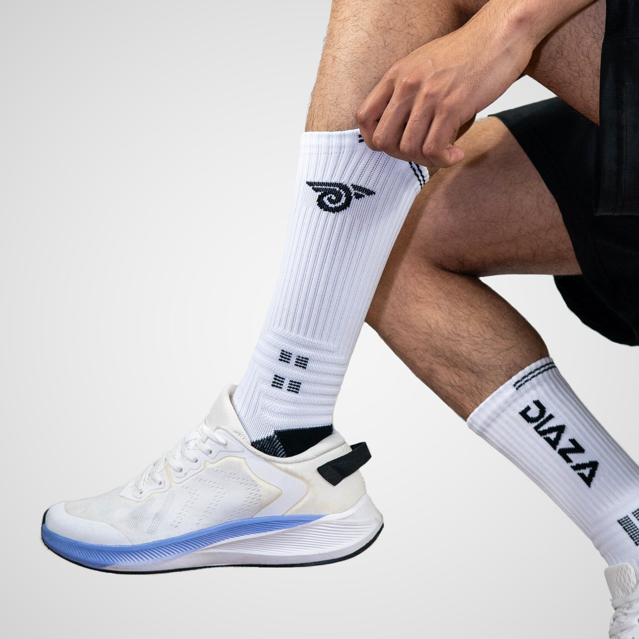 Brooklyn FC Crew Socks White - Comfortable Soccer Football Athletic Socks for Men & Women - Perfect for Sports, Training, and Casual Wear