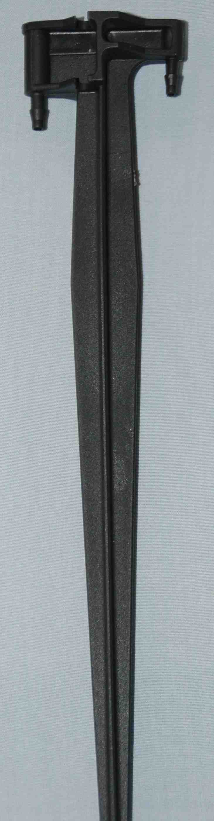HR Stake - Heavy Duty Garden Stakes for Plants, Flowers & Vegetables - Rustproof Metal Plant Support Stakes for Outdoor Gardening, Landscaping & Vine Support - Perfect for Tomatoes, Cucumbers & Climbing Plants