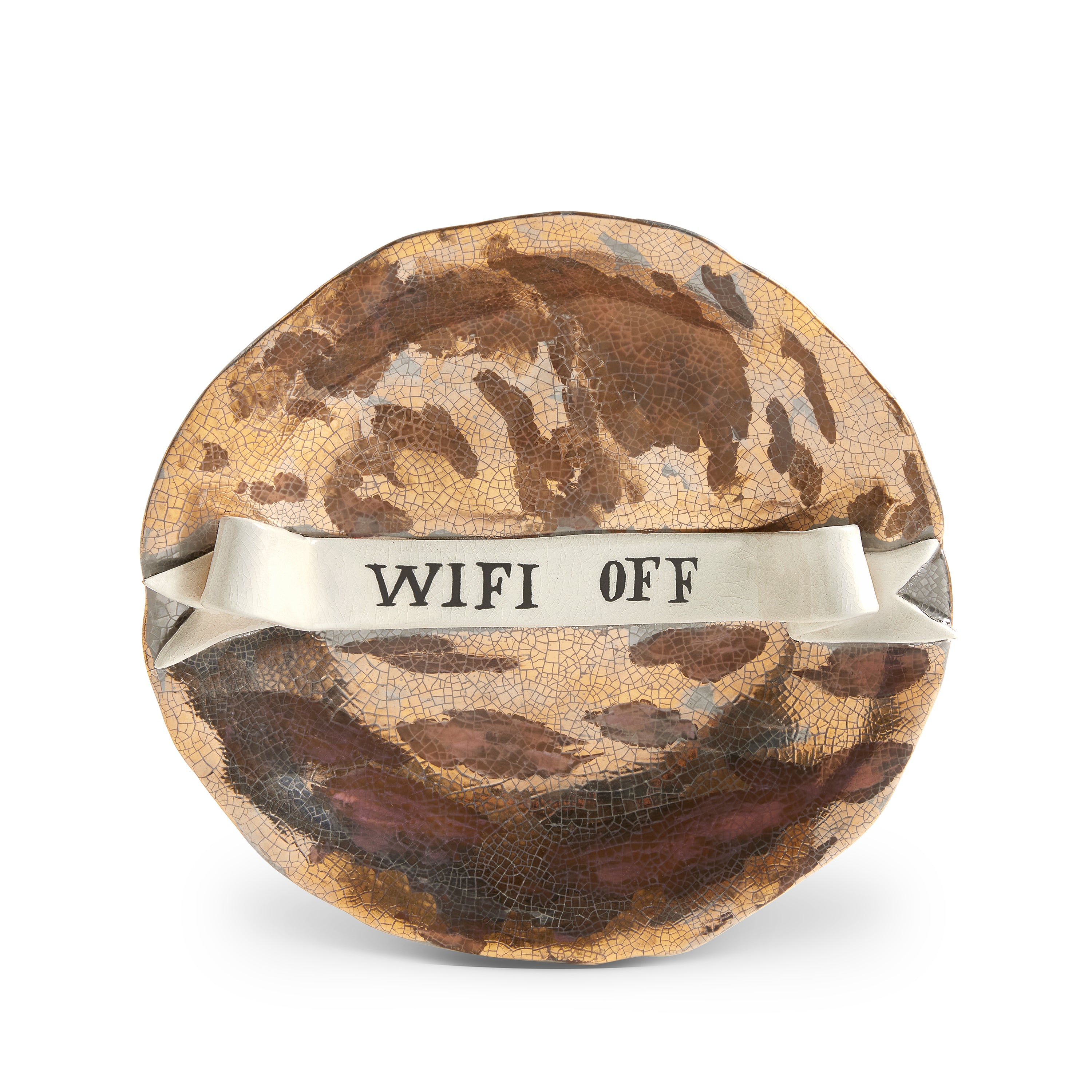 Ruan Hoffmann Ceramic Plate with Ribbon Design - Elegant Dinnerware for Modern Dining, Perfect for Home Decor & Gift Giving