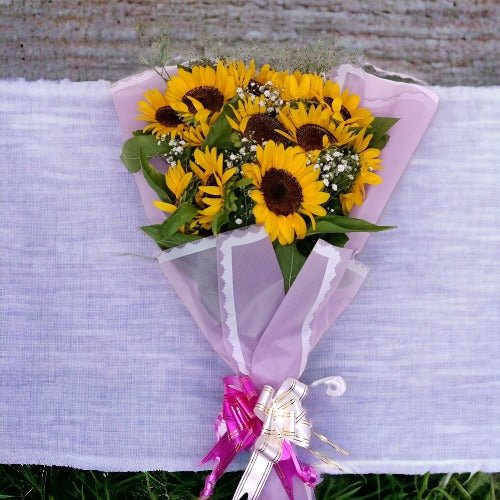 12 Sunflowers Bouquet - Fresh Cut Sunflower Arrangement for Home Decor, Wedding Centerpieces, Birthday Gifts & Special Occasions