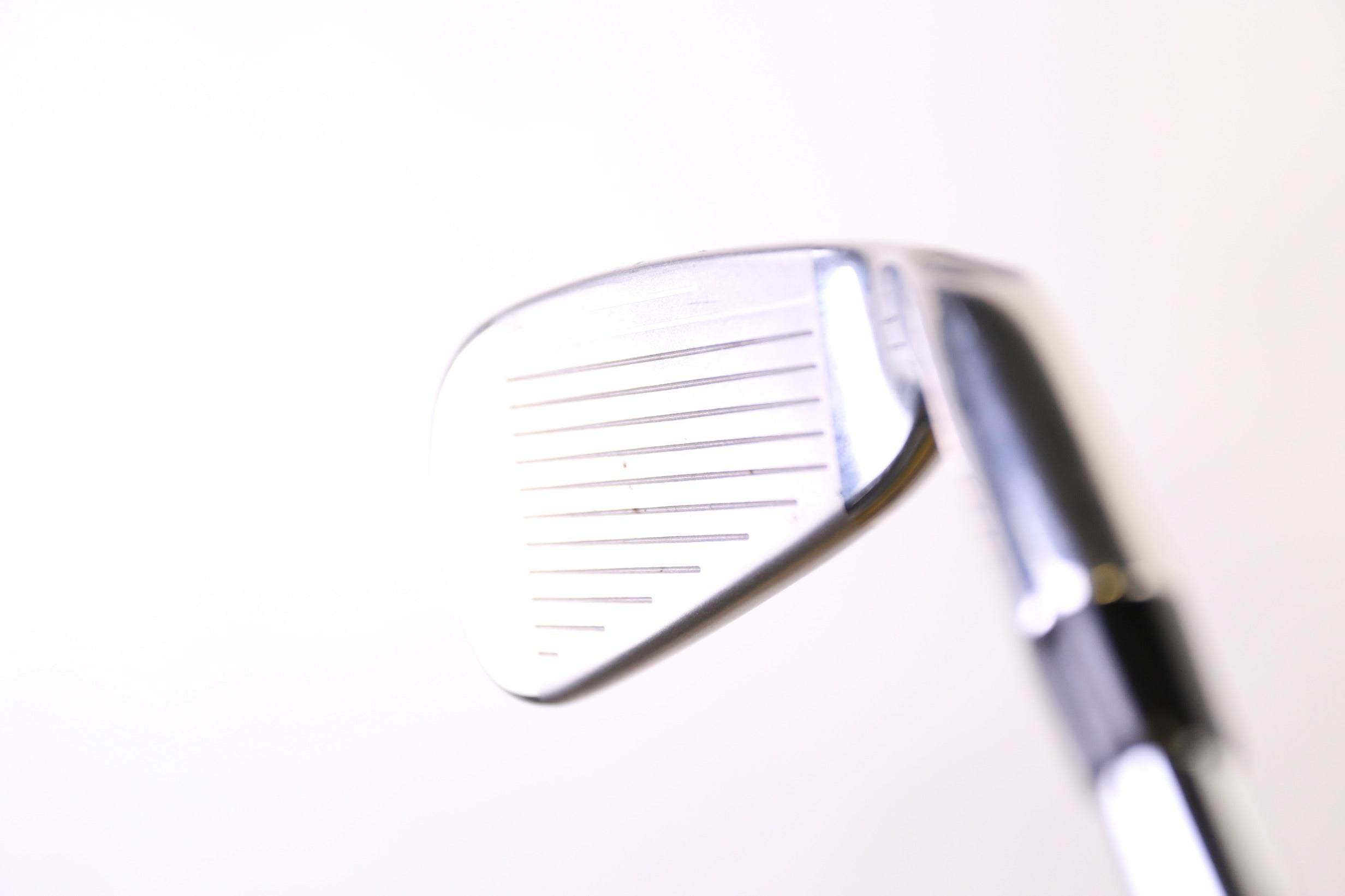 Used Callaway RAZR X HL Left Handed 6 Iron Golf Club - Uniflex Steel Shaft - Great for High Handicap Players & Beginners - Perfect for Driving Range Practice & Casual Golf Games