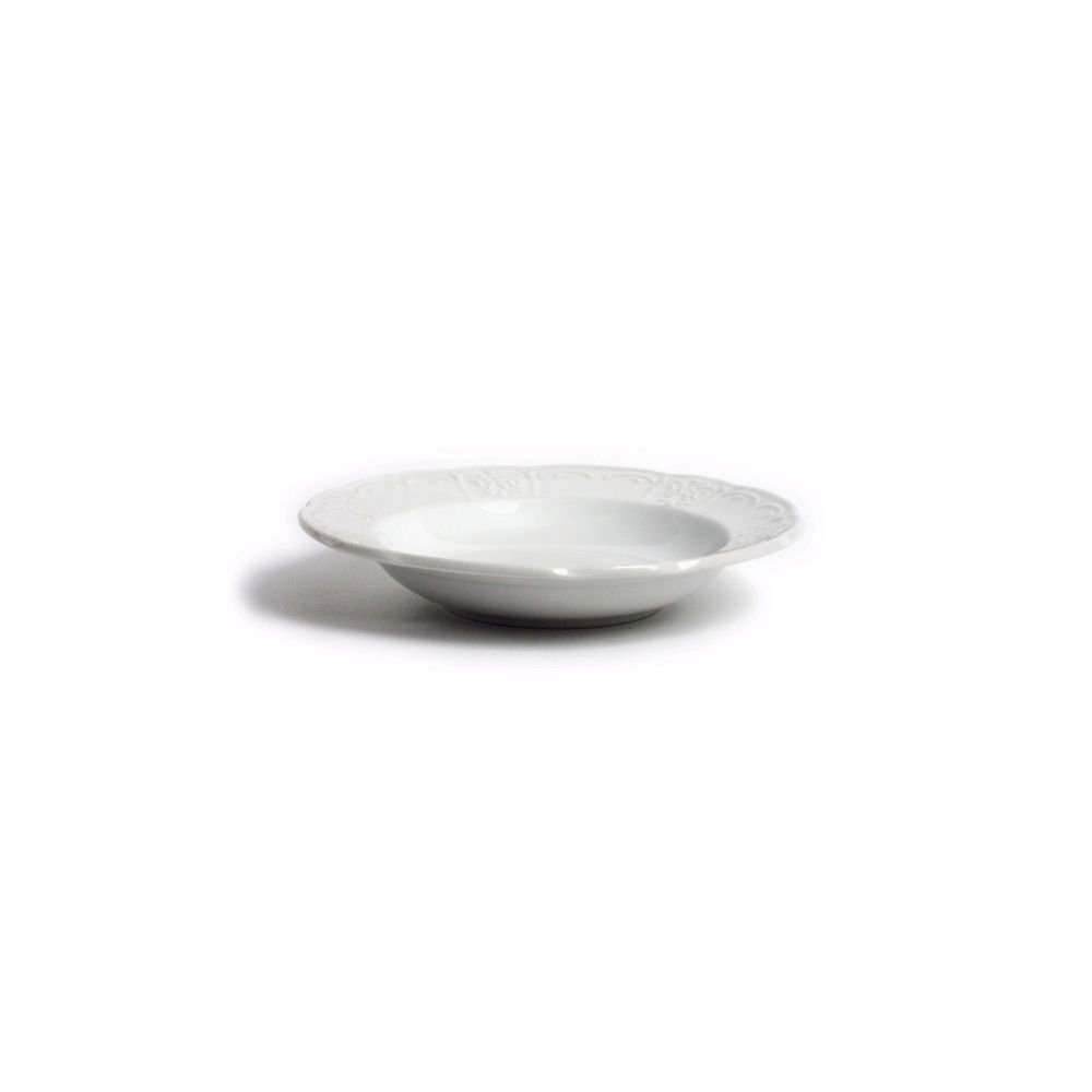 Tuxton CHD-060 4 oz Porcelain White Round Fruit Dish - 6-1/8