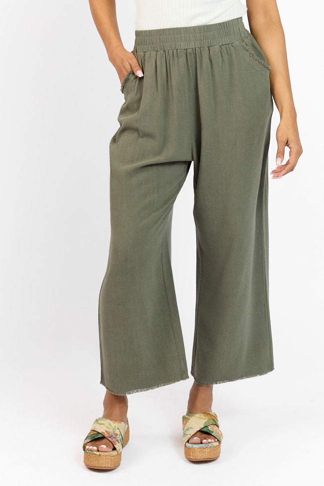 Stylish Olive Green Frayed Detail Ankle Pants for Women - Trendy High Waisted Skinny Jeans with Distressed Hem | Perfect for Casual Outfits, Date Nights & Streetwear Fashion