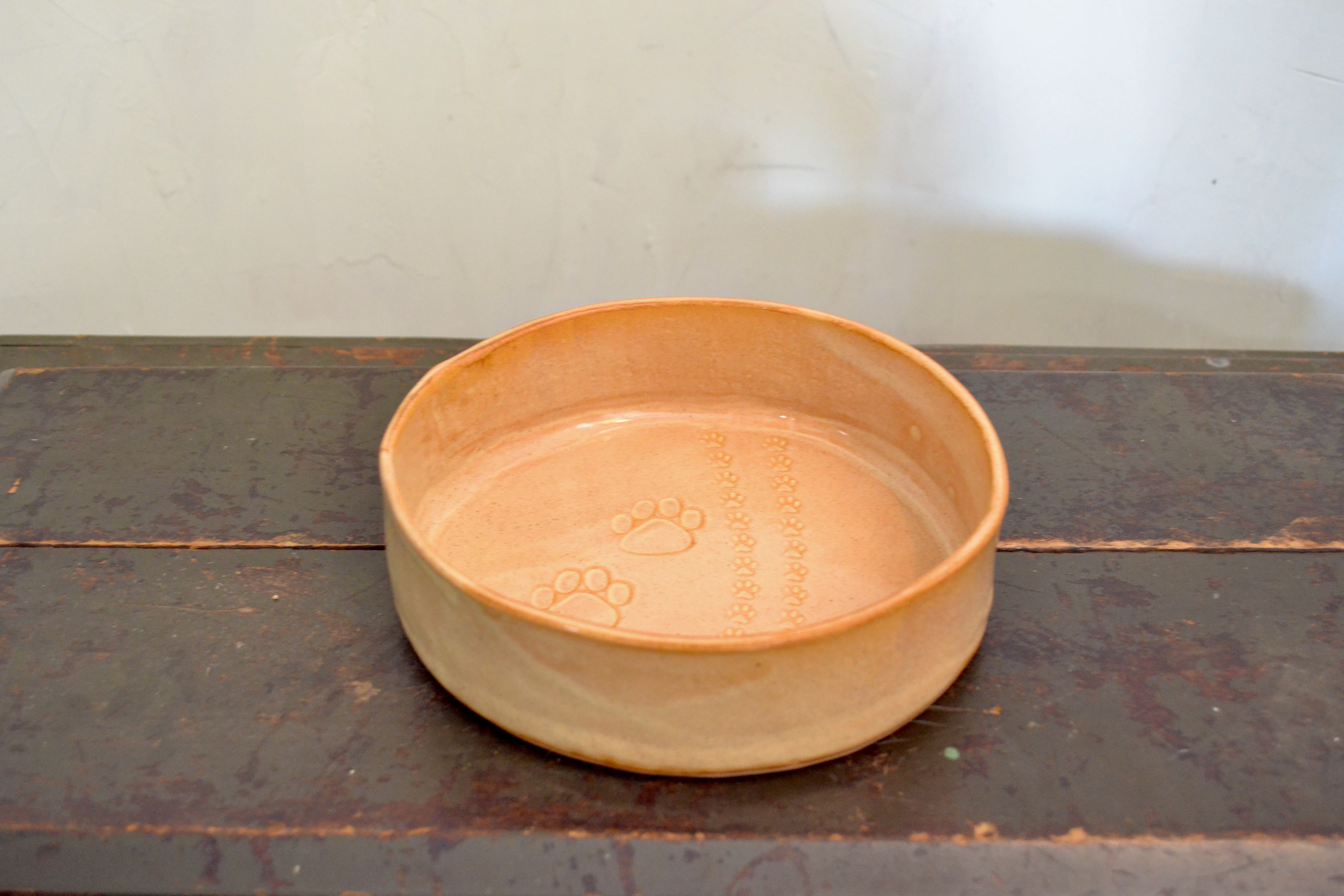 Premium Large Tan Pet Bowl - Non-Slip Durable Dog & Cat Food Water Dish for Home, Travel & Outdoor Use