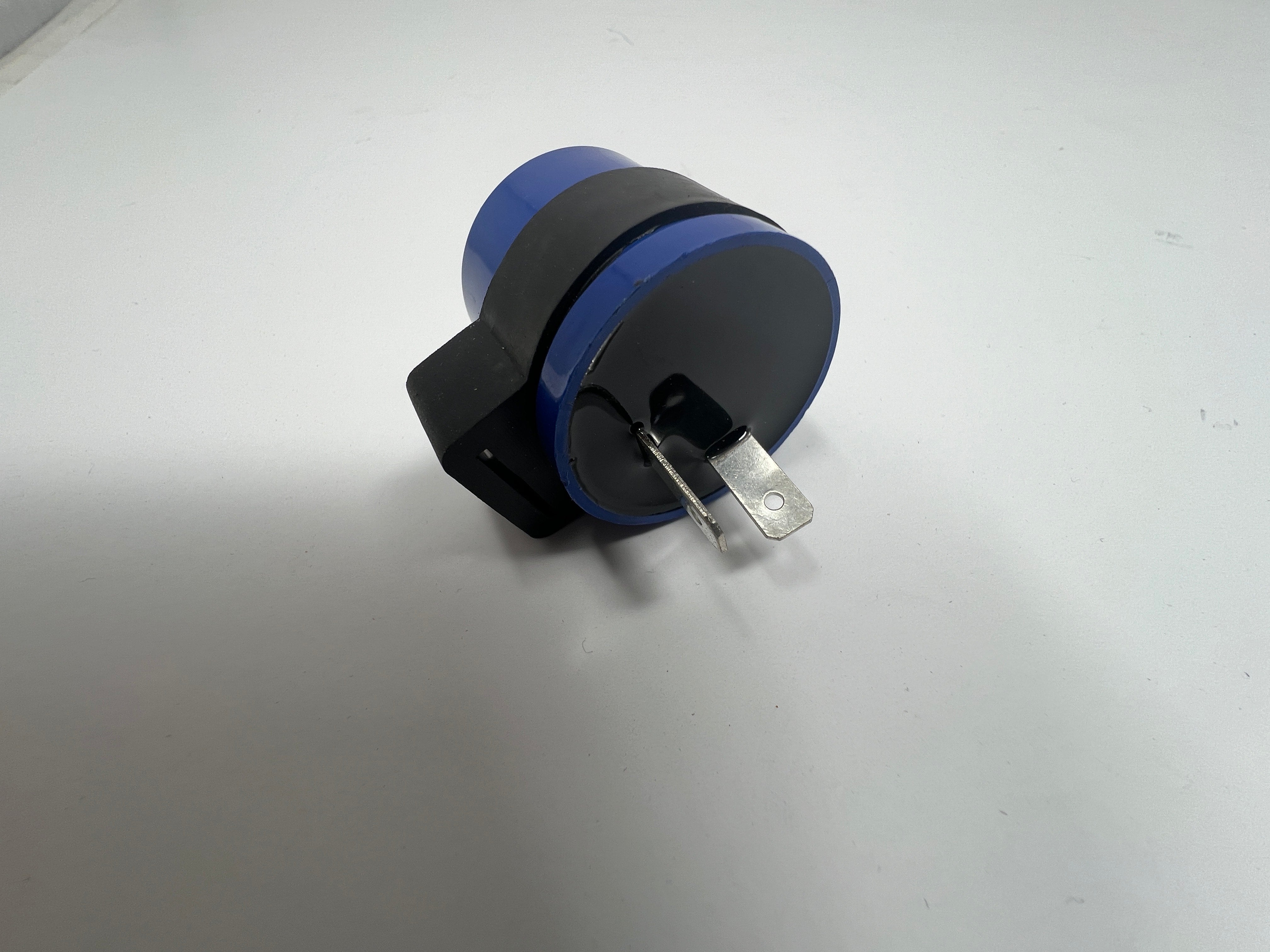 X18 50cc GY6 Motorcycle Signal Light Relay (01020011) - Compatible with Scooters & ATVs - Perfect for Night Riding & Safety Upgrades