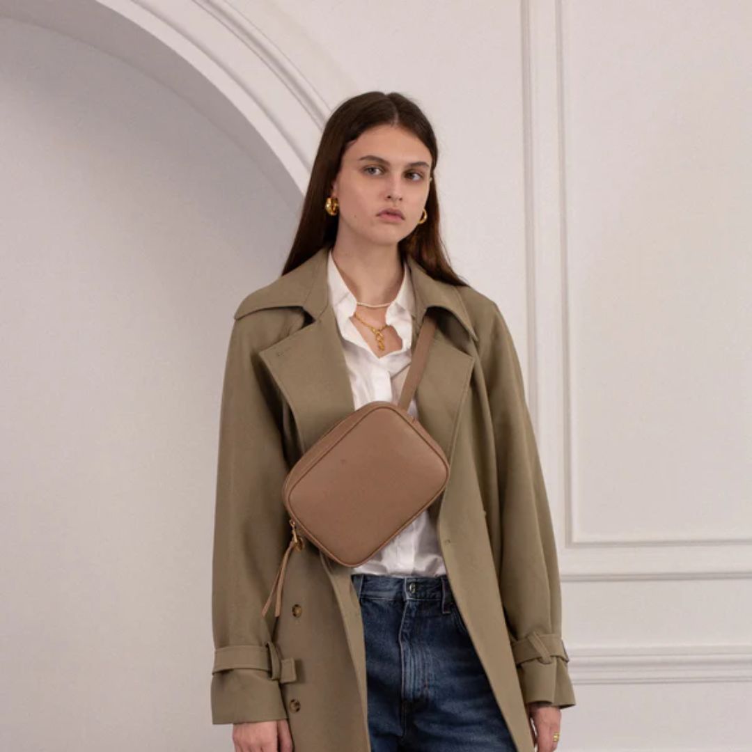 Stylish and Durable Belt Bag in Cappuccino - Perfect for Travel, Hiking, and Everyday Use