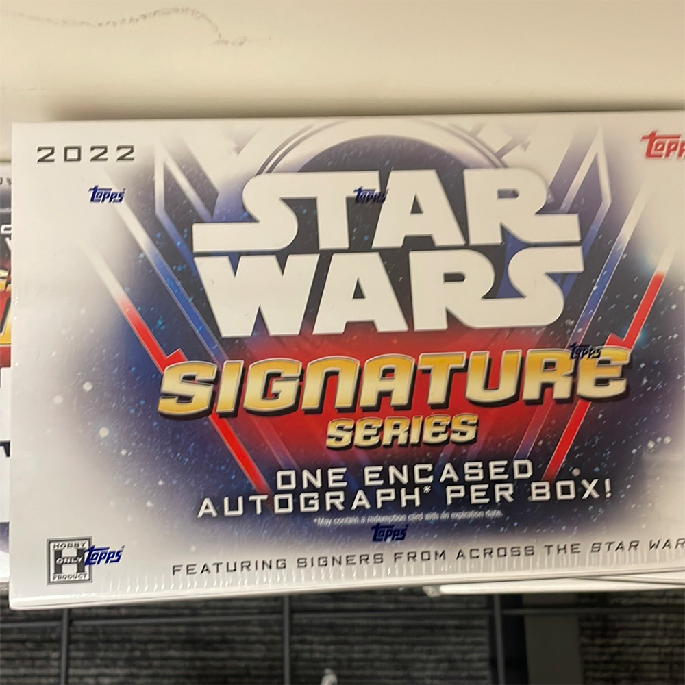 2022 Topps Star Wars Signature Series Hobby Box - Collectible Trading Cards for Fans & Collectors - Perfect for Gifts, Display, and Investment