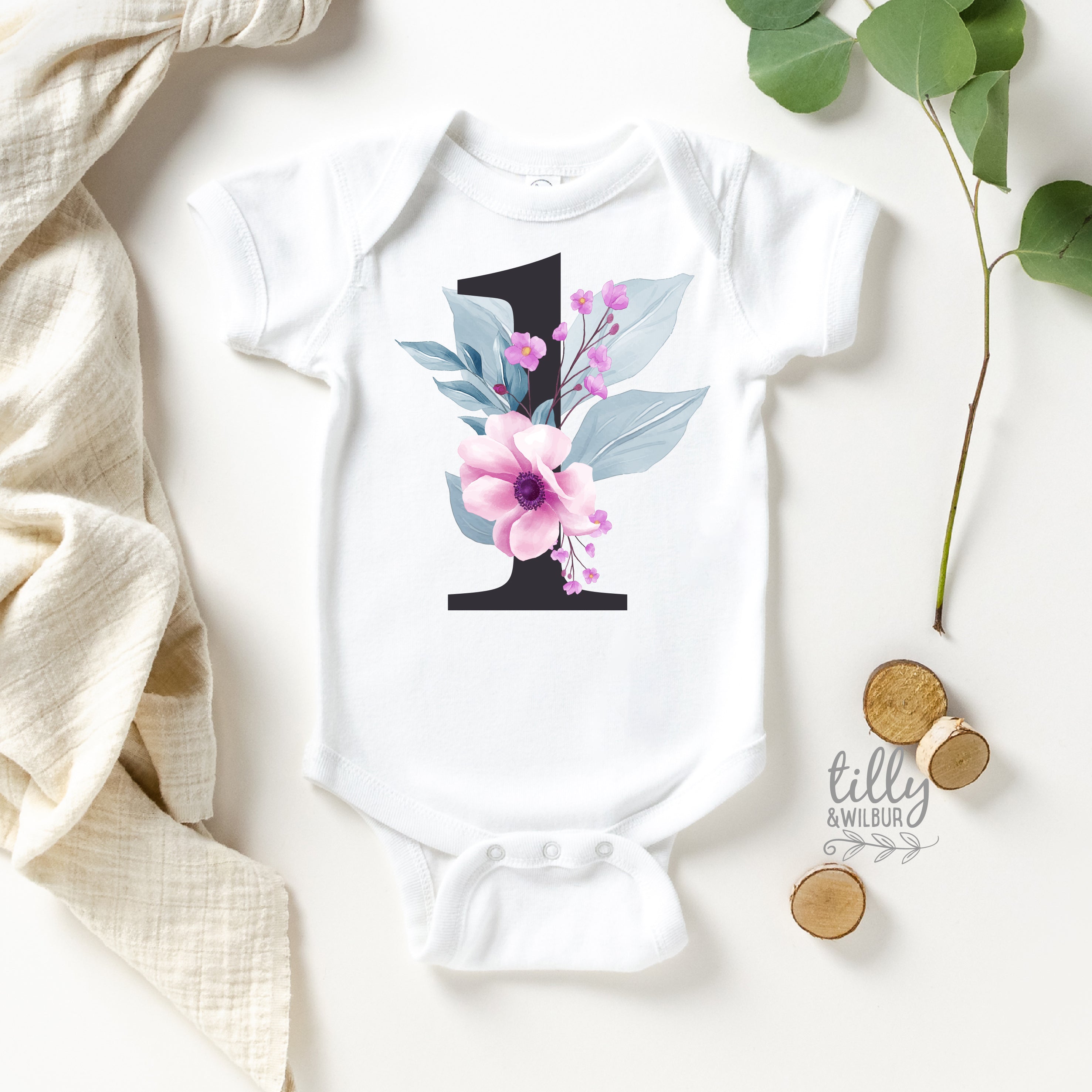 1st Birthday Bodysuit - Adorable Baby Outfit for First Birthday Party & Photo Shoots - Perfect Gift for Boys & Girls