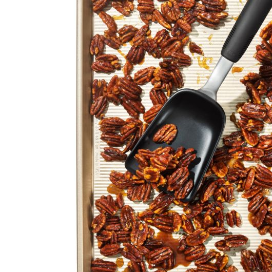 OXO Good Grips Non-Slip Sheet Pan Turner & Spatula - Stainless Steel with Soft Handle - Perfect for Baking, Cooking, Flipping Pancakes & Serving Brownies