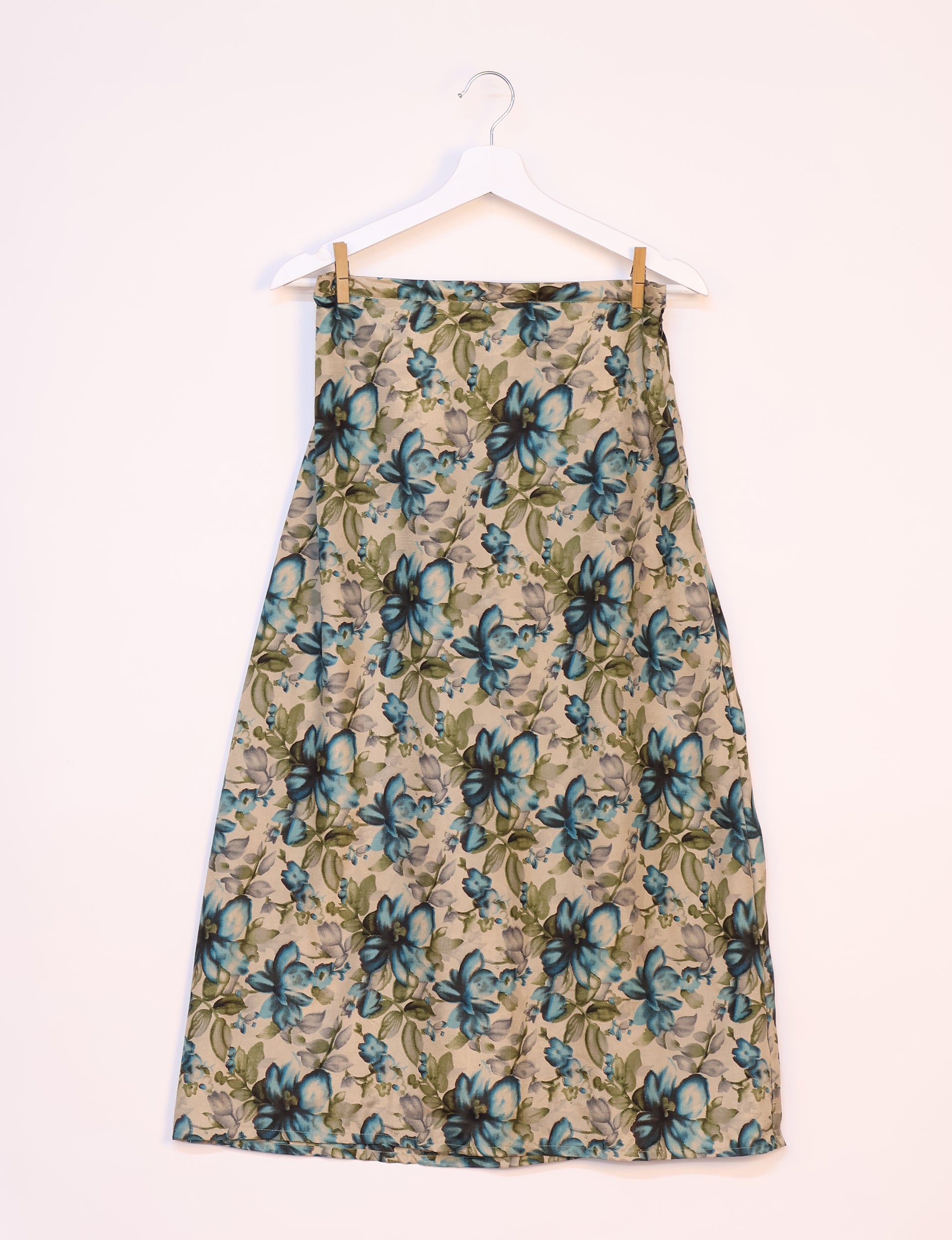 Elegant A-Line Skirt for Women - Size 12 - Perfect for Office Wear, Casual Outings & Special Occasions