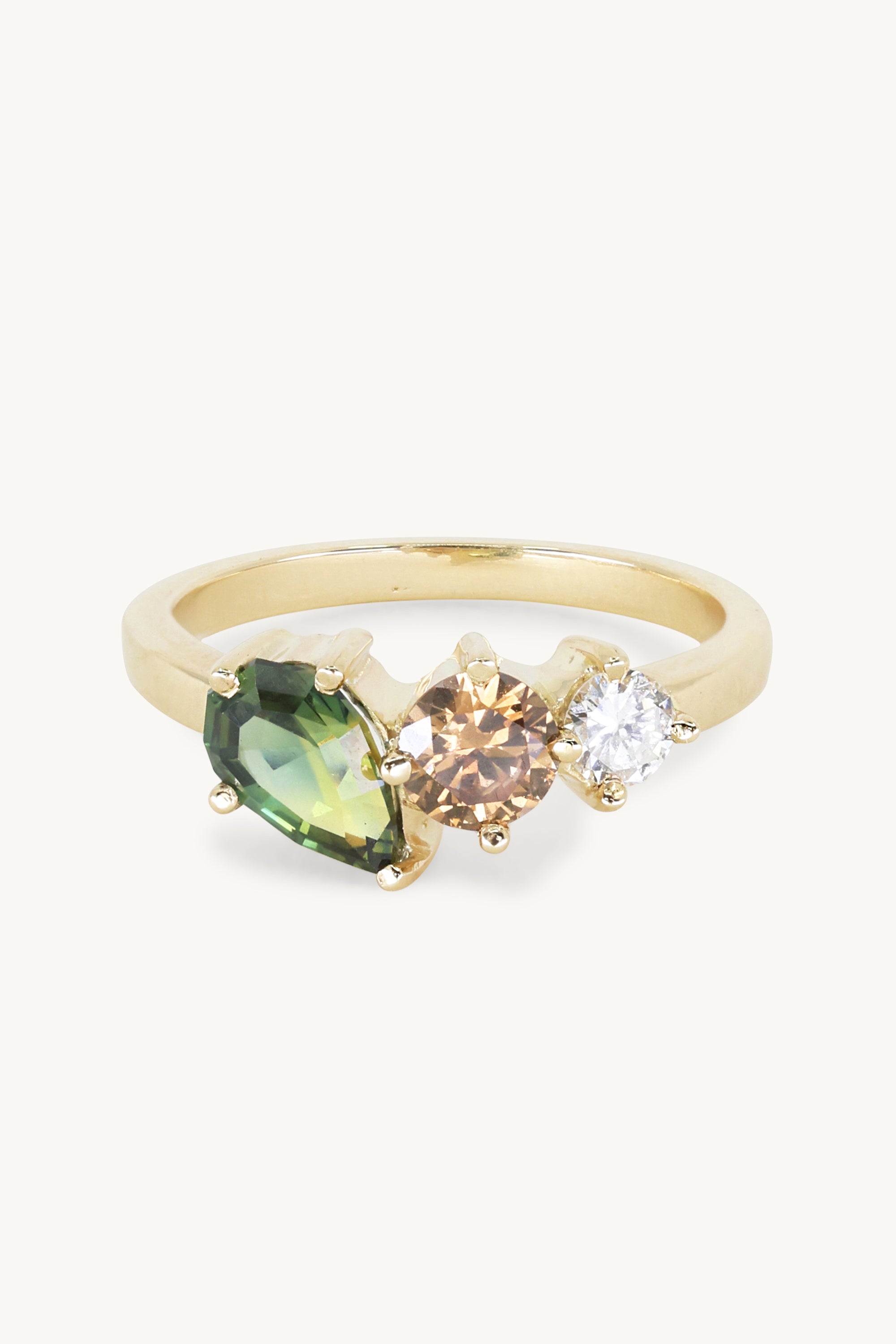 14K Yellow Gold Sapphire and Ombre Diamond Cluster Ring for Women - Elegant Wedding, Engagement, Anniversary Gift - Perfect for Special Occasions and Everyday Luxury