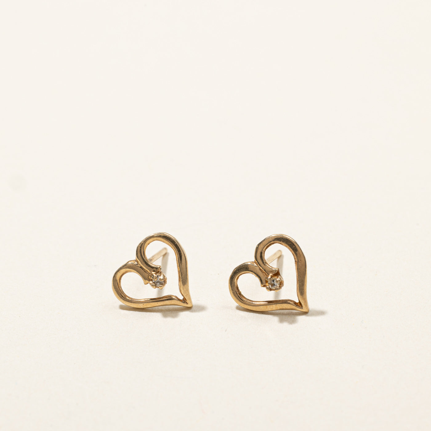 0.005ctw Diamond Heart Earrings for Women - Elegant Stud Earrings for Valentine's Day, Anniversary & Romantic Gifts | Perfect for Date Nights, Weddings & Special Occasions
