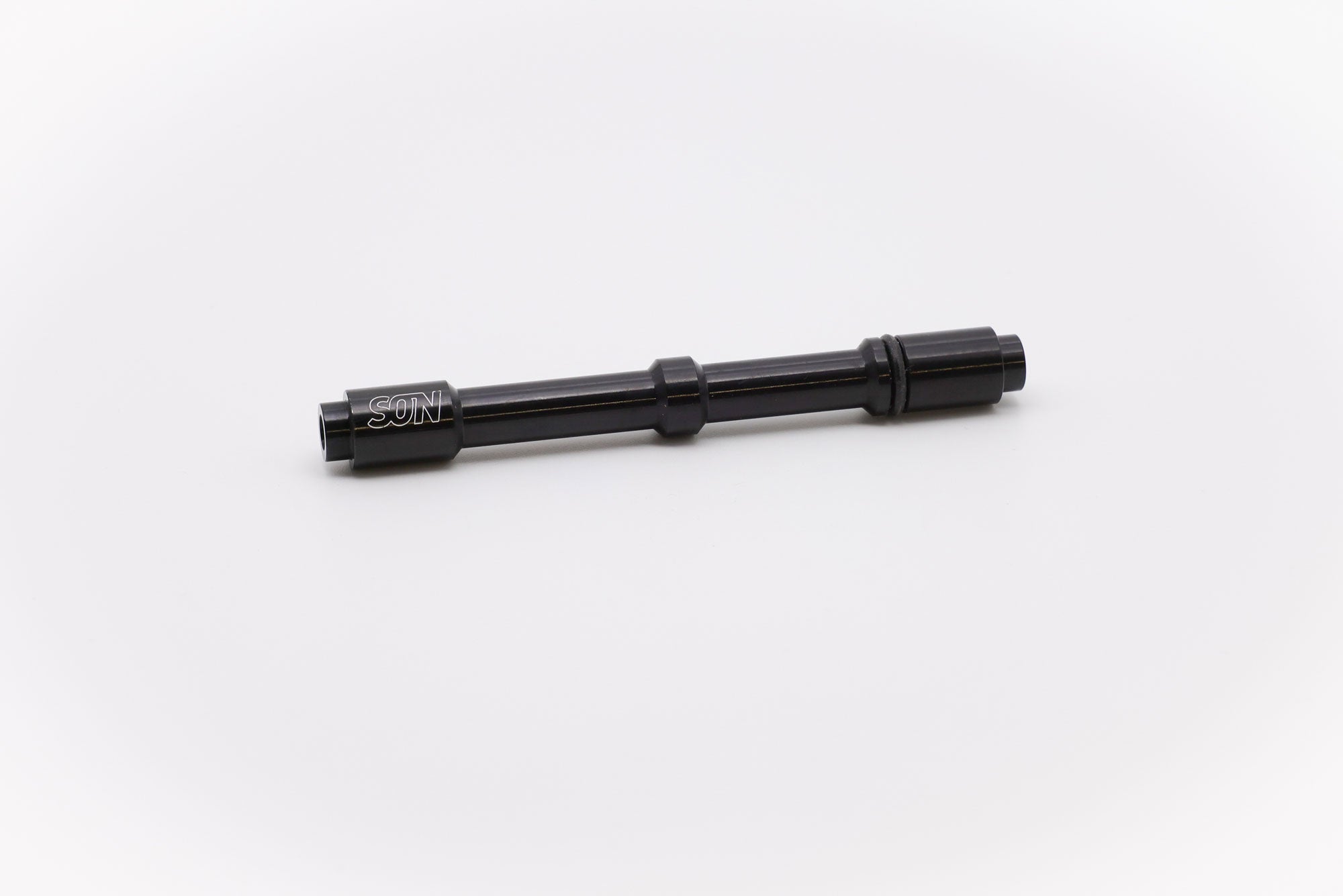 Front Axle Adapters for Engage CL 4 Season Dynamo - Quick Release QR Disc Brake Compatible | Perfect for All-Season Bicycle Commuting & Touring