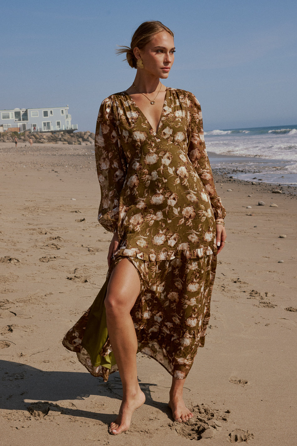 Elegant Auna Floral Maxi Dress for Women - Summer Boho Beach Dress with Flowy Long Sleeves - Perfect for Vacation, Wedding Guest & Outdoor Parties