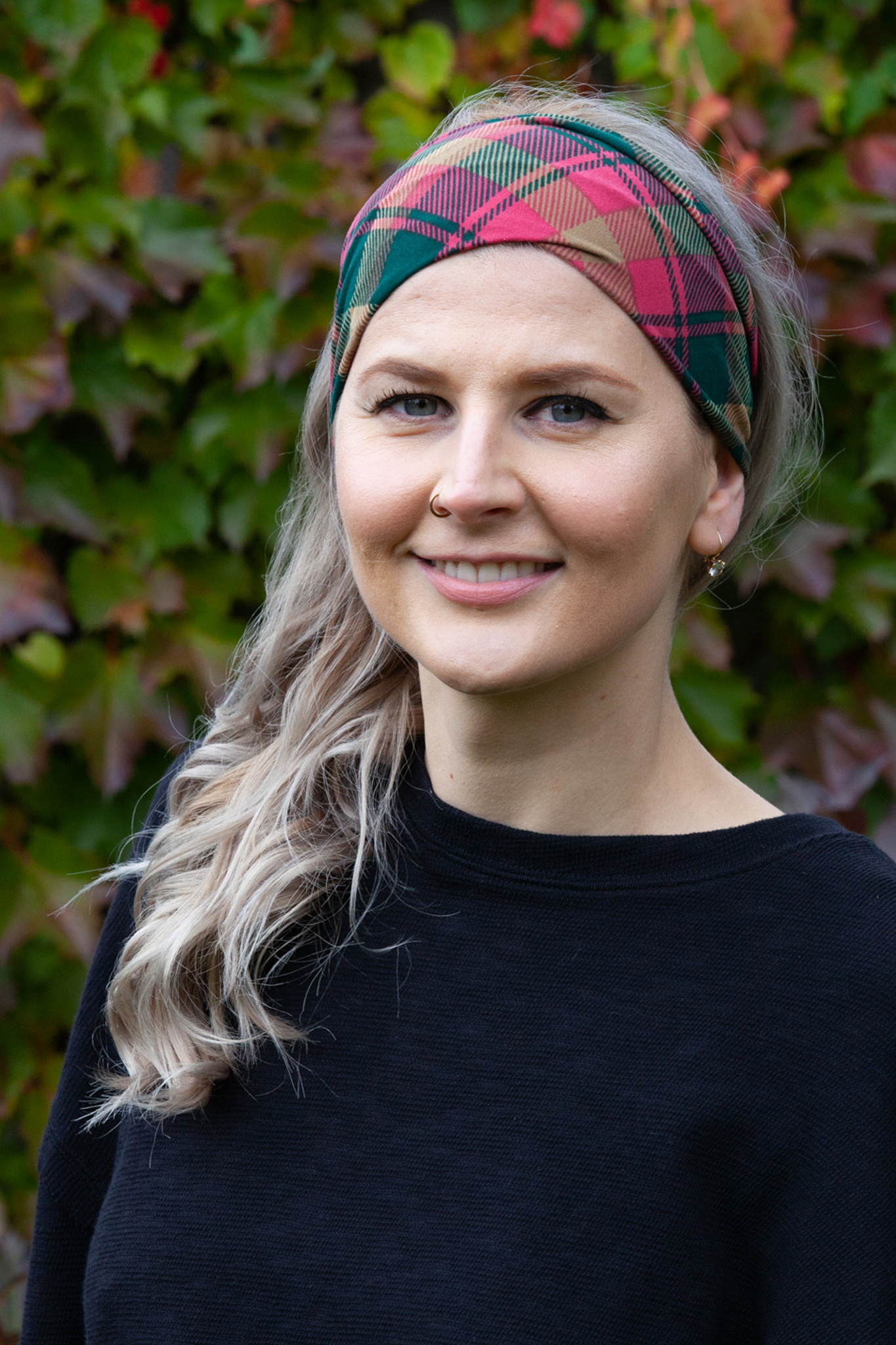 Super Soft Maple Leaf Tartan Headband - Cozy & Stylish Hair Accessory for Women & Girls - Perfect for Fall, Winter & Holiday Outfits