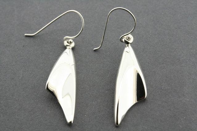 Elegant Fin Earrings for Women - Minimalist Gold Hoop Earrings for Daily Wear - Perfect for Office, Party & Casual Outfits