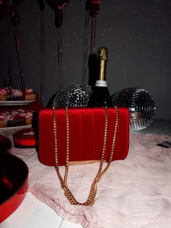 Stylish Velvet Crossbody Bag with Chain Strap - Trendy Women's Shoulder Purse for Daily Use, Shopping & Date Night