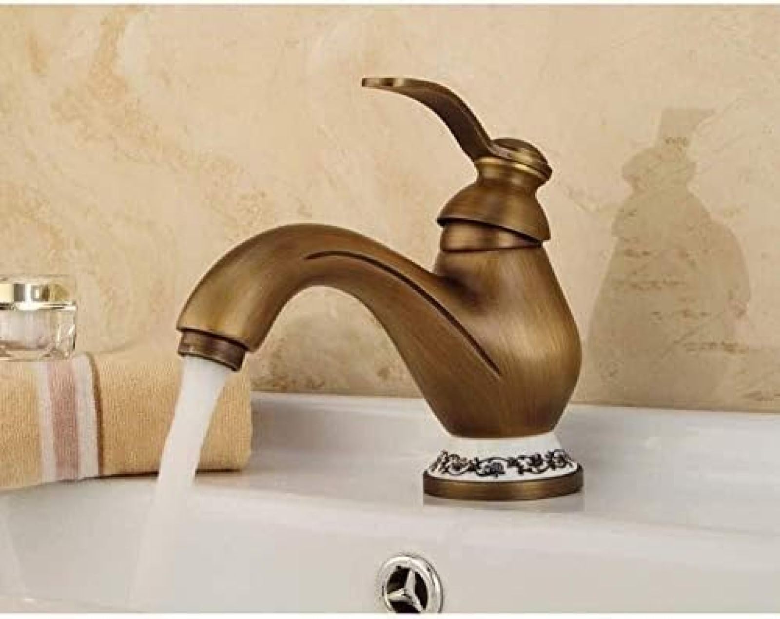CRJUS Premium Brass Kitchen & Bathroom Faucets - Mixer Taps, Basin Faucets, Bathtub Faucets, Carving Faucets with Ergonomic Handle for Modern Home & Commercial Use