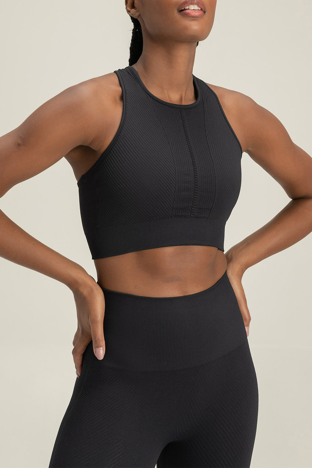 High-Performance Dynamic Seamless Sports Bra for Women - Breathable Workout Top for Running, Yoga & Gym - Comfortable Support for Active Lifestyles