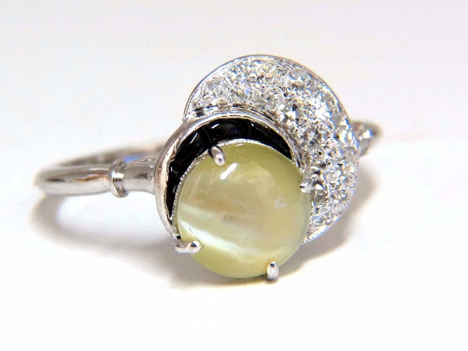 1.85ct Natural Cabochon Chrysoberyl Cat's Eye Diamond Ring in 14K Gold - Vintage Crescent Design for Women's Elegant Evening Wear & Special Occasions
